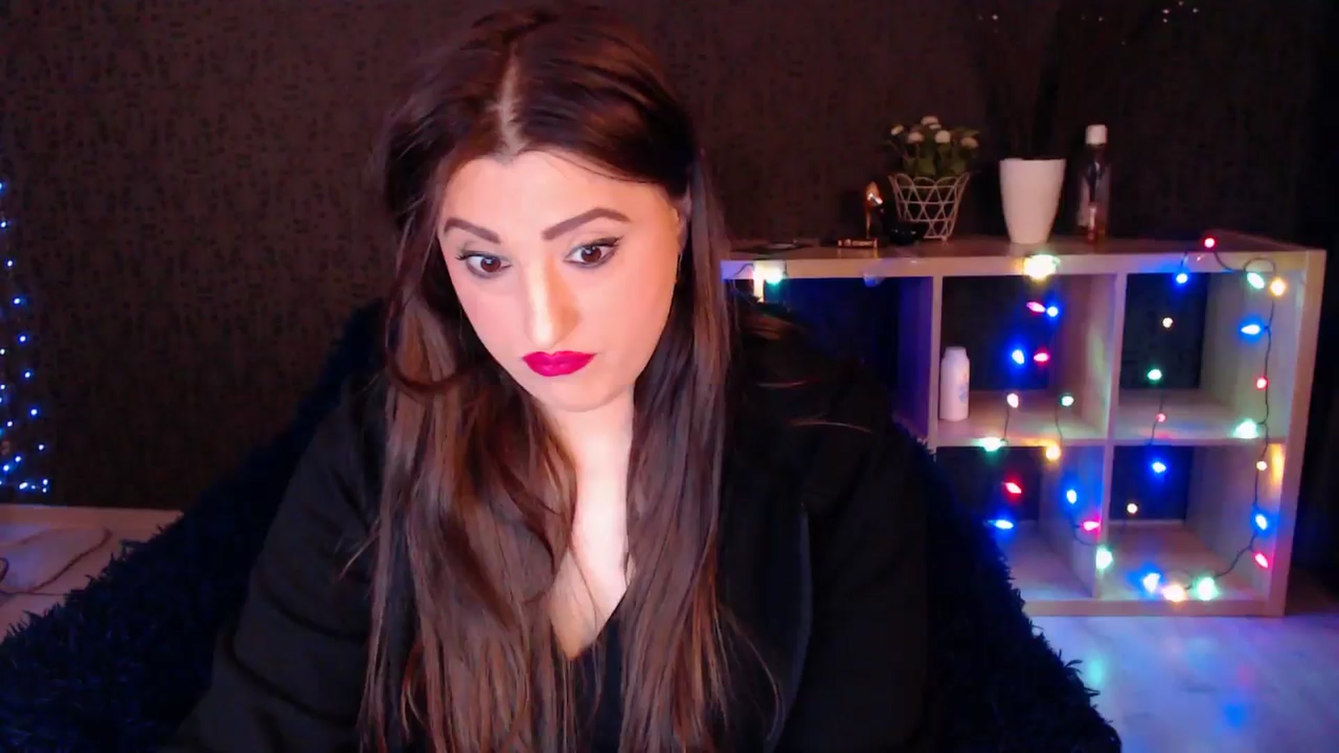 Gallery image thumbnail from HotRebbecca's myfreecams stream on, 01/04/2025, 01:25 image 3 of 20