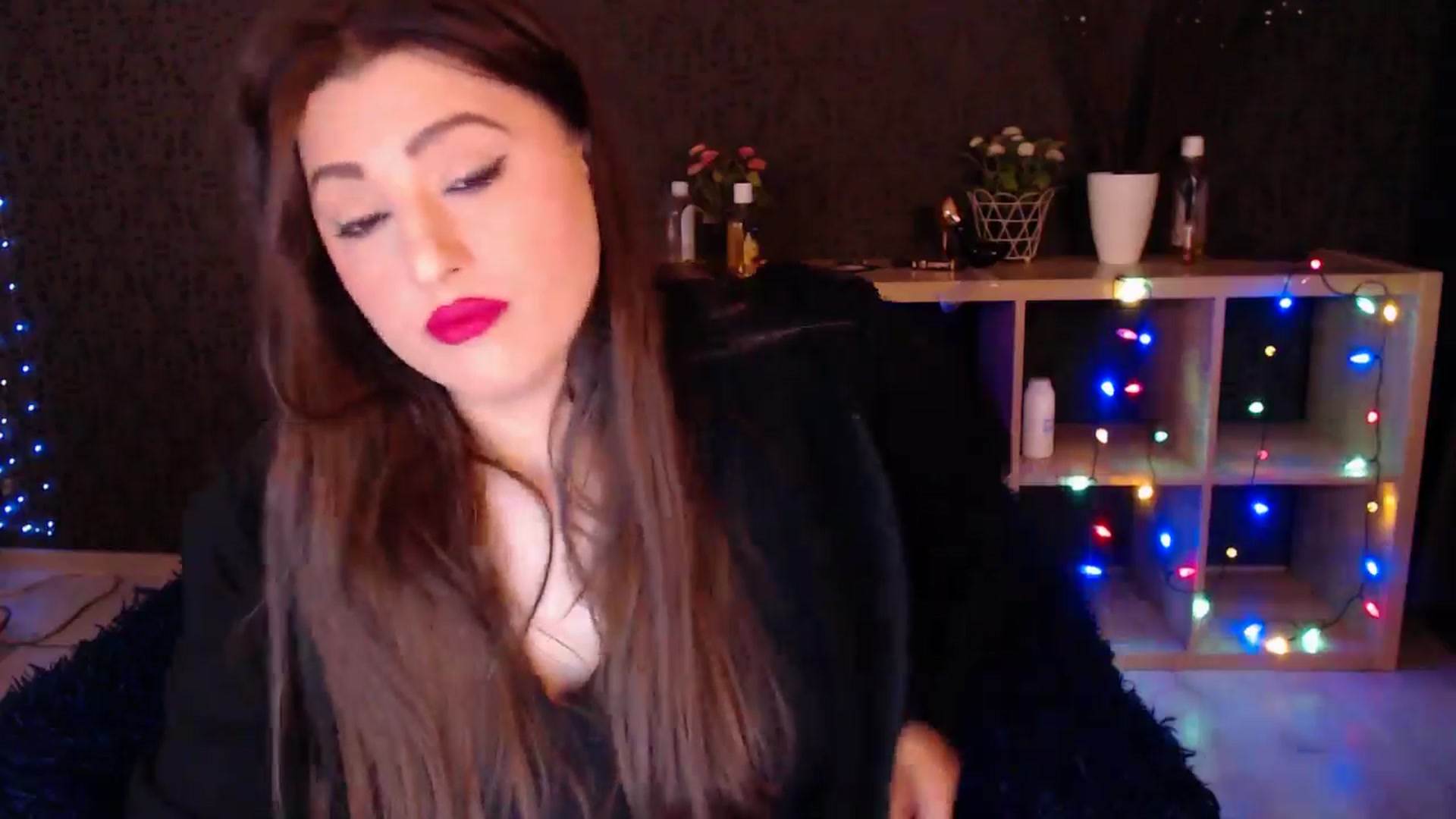 Gallery image thumbnail from HotRebbecca's myfreecams stream on, 01/04/2025, 01:25 image 7 of 20