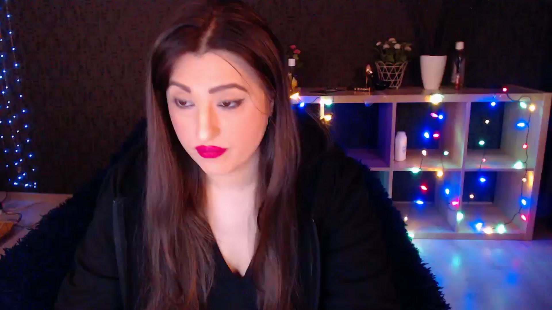 Gallery image thumbnail from HotRebbecca's myfreecams stream on, 01/04/2025, 02:59 image 2 of 20