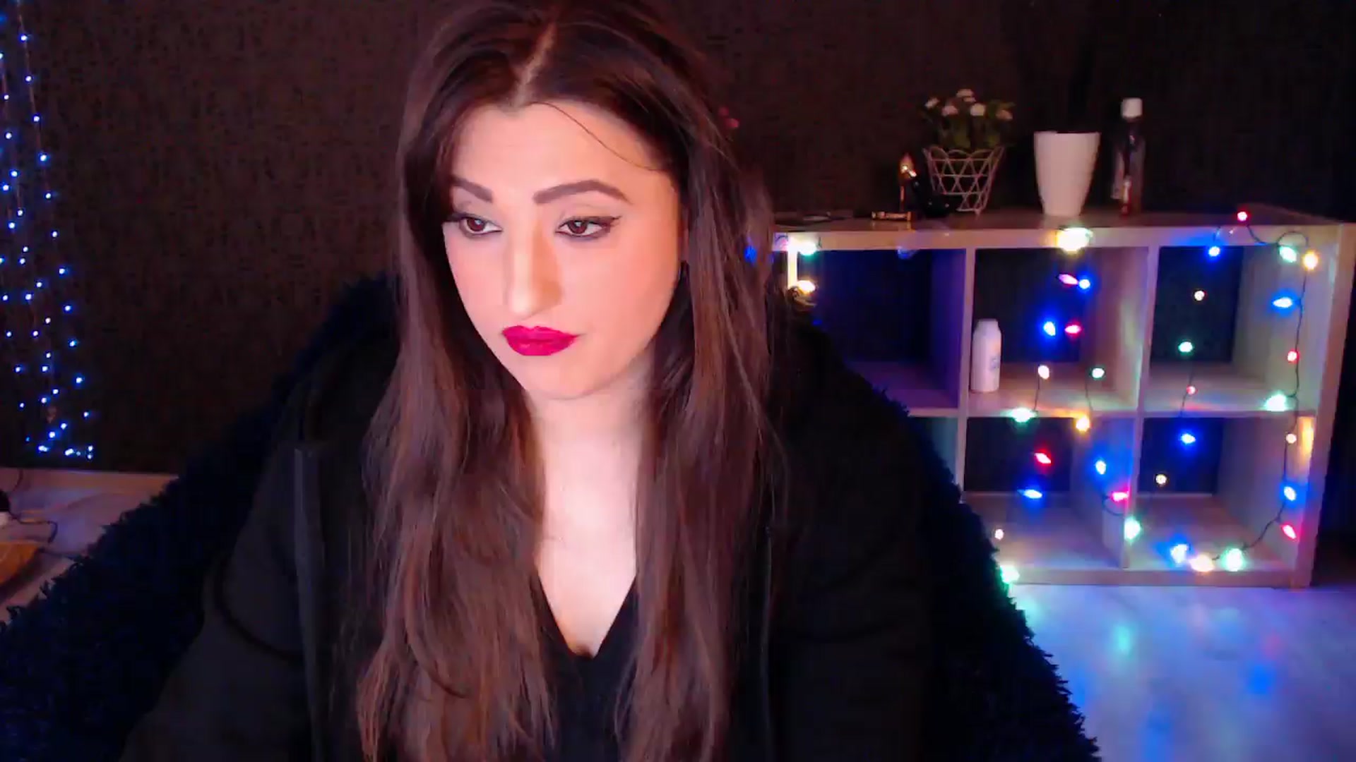 Gallery image thumbnail from HotRebbecca's myfreecams stream on, 01/04/2025, 02:59 image 7 of 20