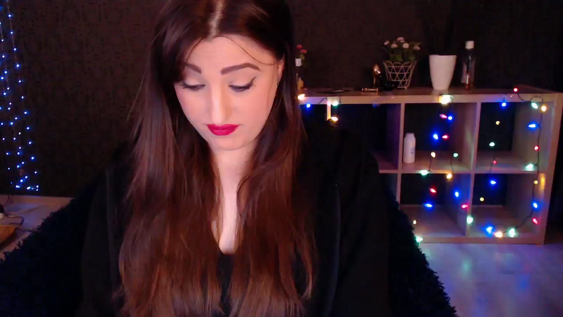 Gallery image thumbnail from HotRebbecca's myfreecams stream on, 01/04/2025, 02:59 image 17 of 20
