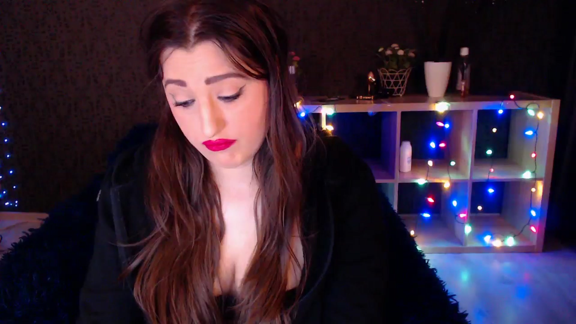 Gallery image thumbnail from HotRebbecca's myfreecams stream on, 01/06/2025, 03:34 image 16 of 20