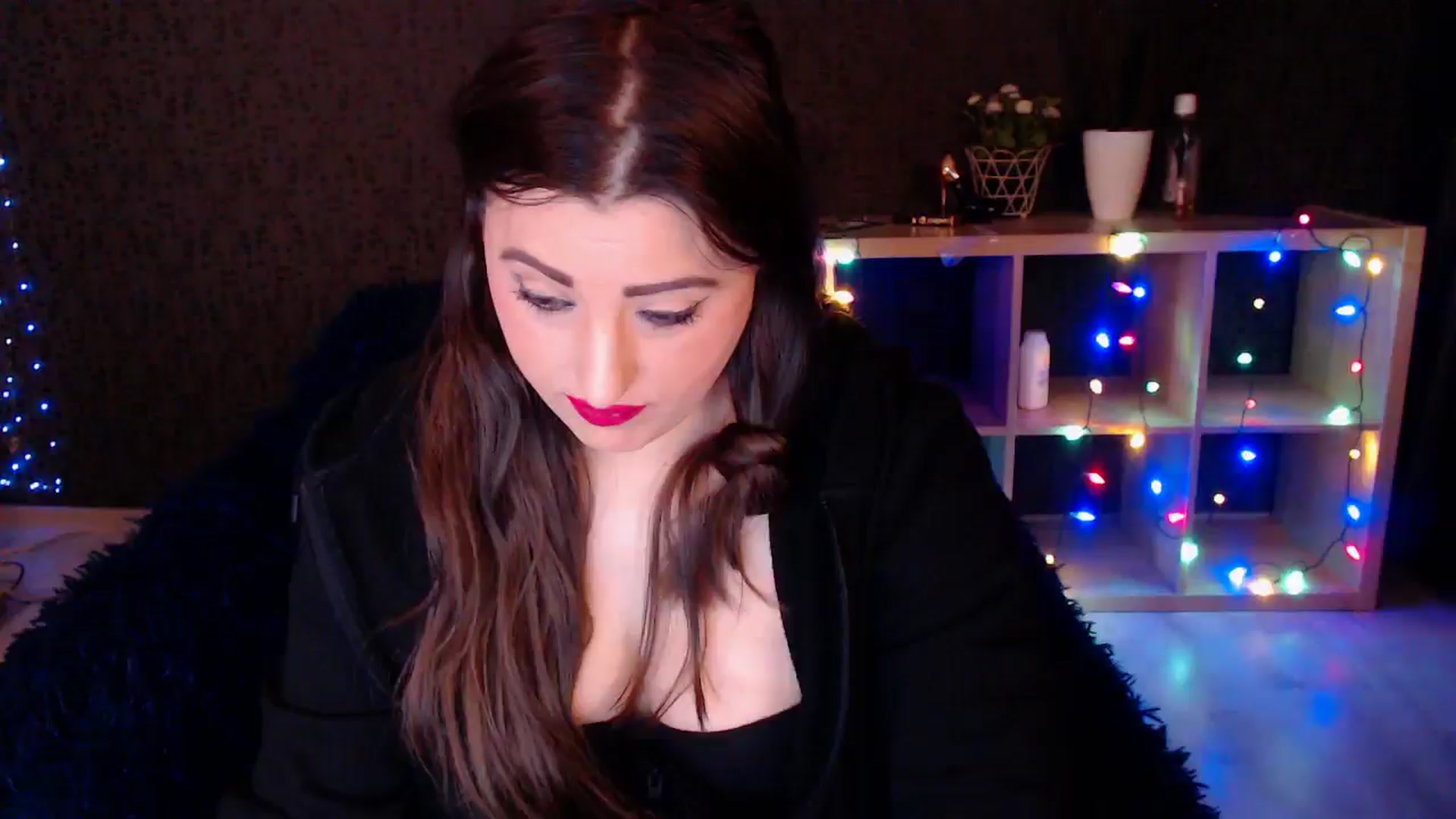 Gallery image thumbnail from HotRebbecca's myfreecams stream on, 01/06/2025, 03:34 image 19 of 20