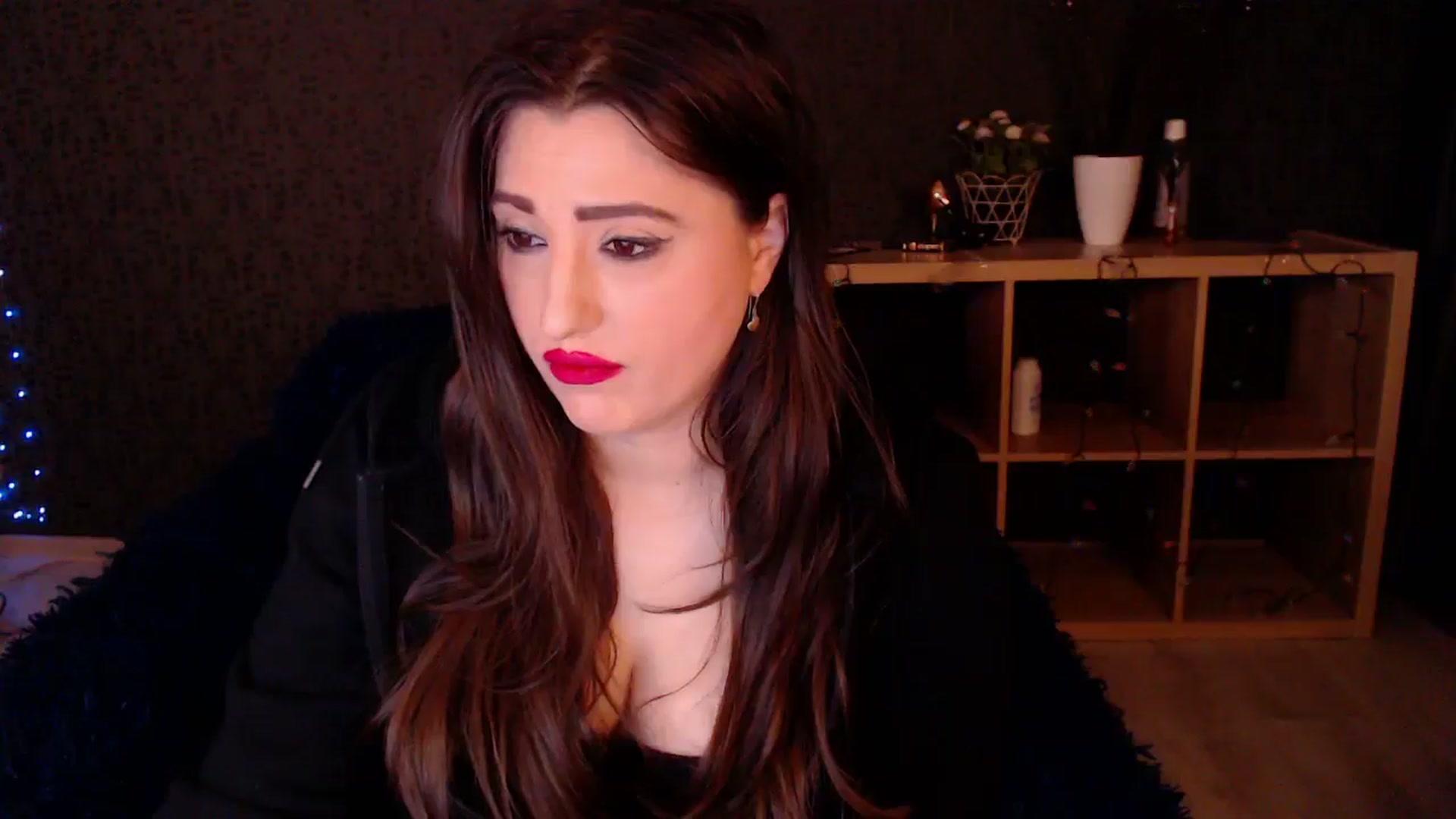Gallery image thumbnail from HotRebbecca's myfreecams stream on, 01/06/2025, 03:34 image 15 of 20