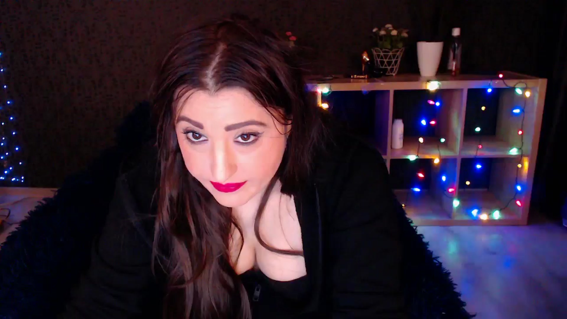 Gallery image thumbnail from HotRebbecca's myfreecams stream on, 01/06/2025, 03:34 image 3 of 20