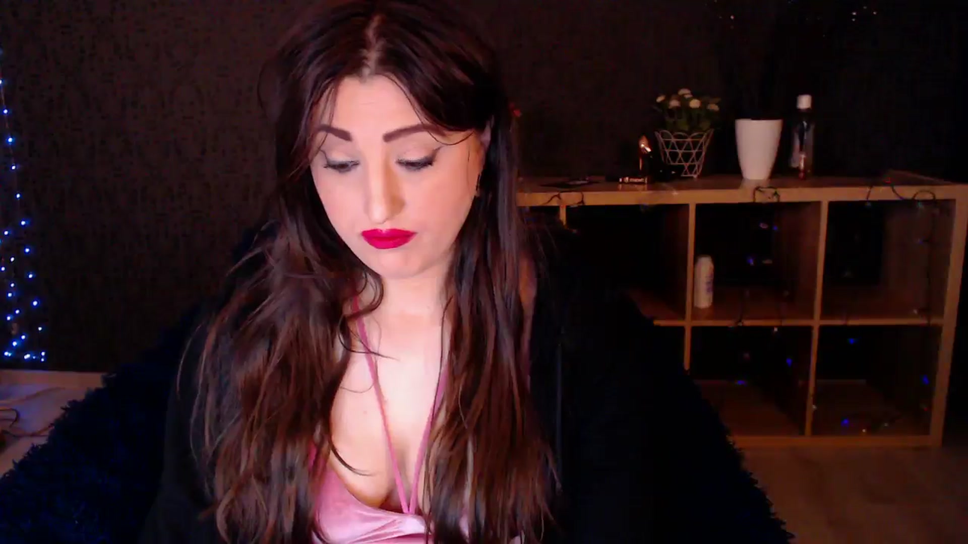Gallery image thumbnail from HotRebbecca's myfreecams stream on, 01/07/2025, 03:37 image 20 of 20
