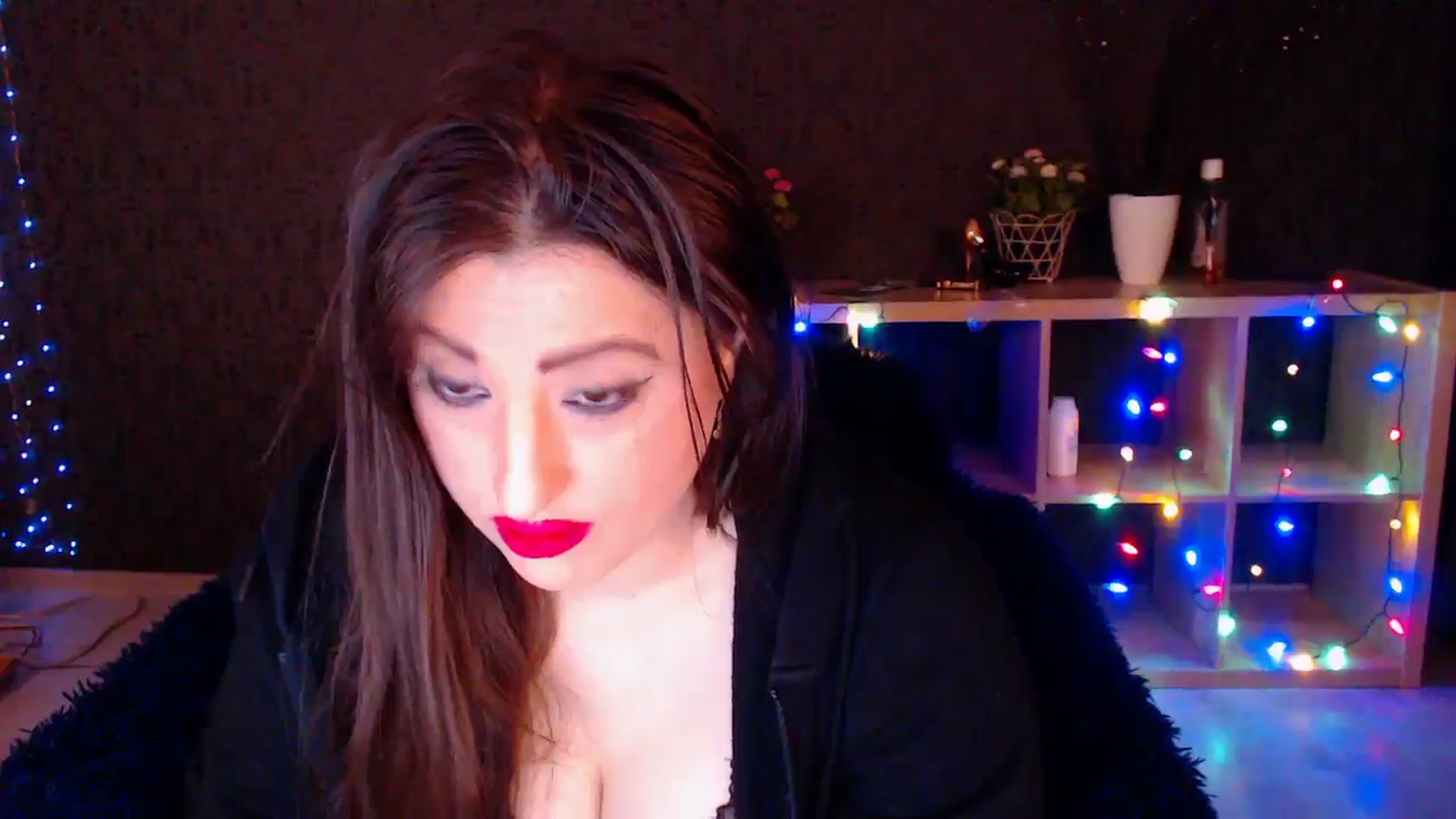 Gallery image thumbnail from HotRebbecca's myfreecams stream on, 01/08/2025, 01:06 image 18 of 20