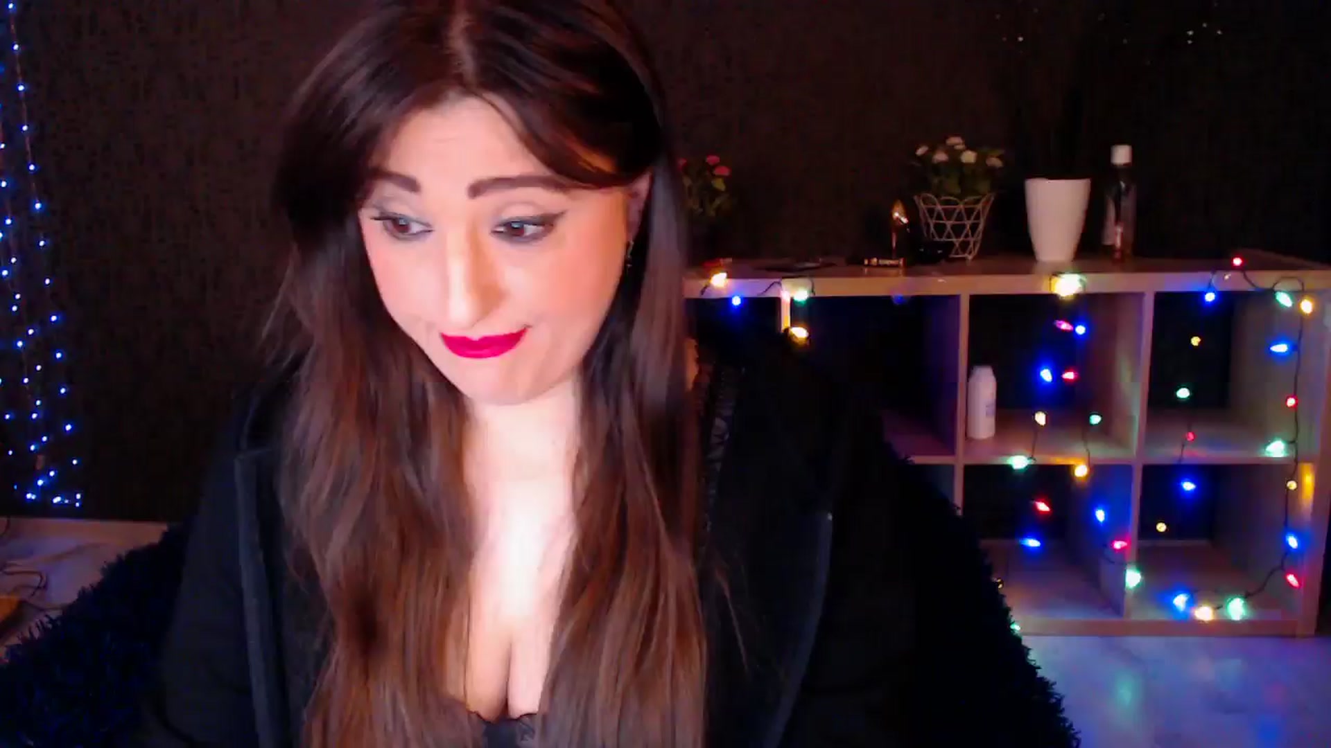 Gallery image thumbnail from HotRebbecca's myfreecams stream on, 01/08/2025, 04:00 image 9 of 20
