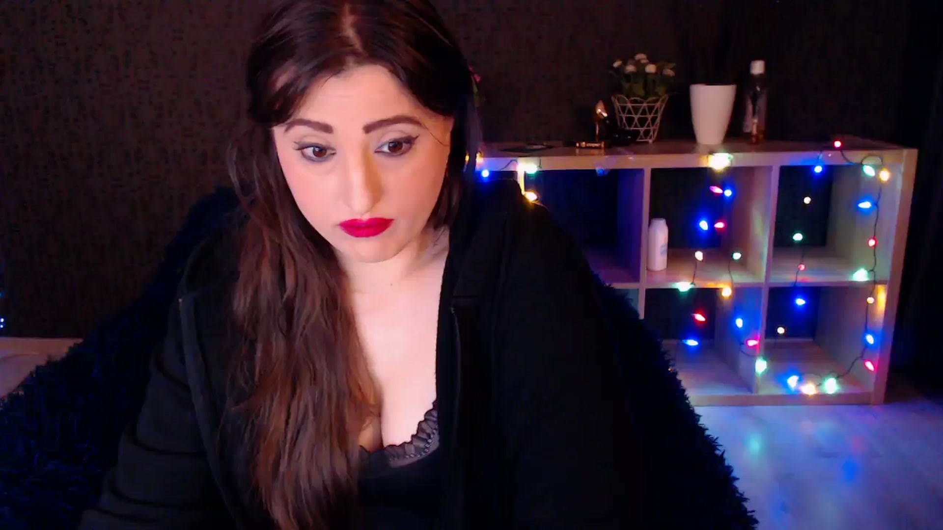 Gallery image thumbnail from HotRebbecca's myfreecams stream on, 01/08/2025, 04:00 image 18 of 20