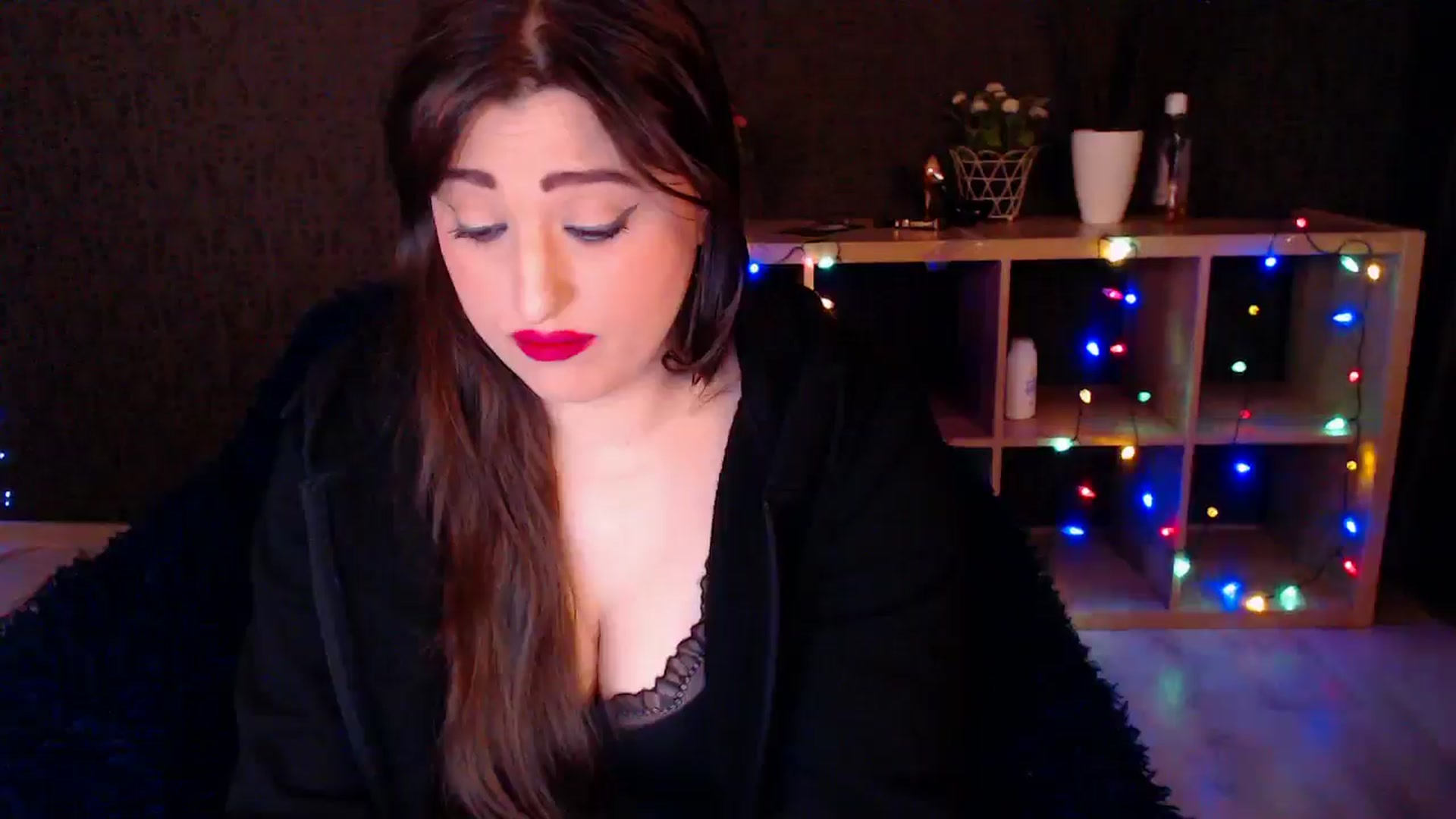Gallery image thumbnail from HotRebbecca's myfreecams stream on, 01/08/2025, 04:00 image 15 of 20