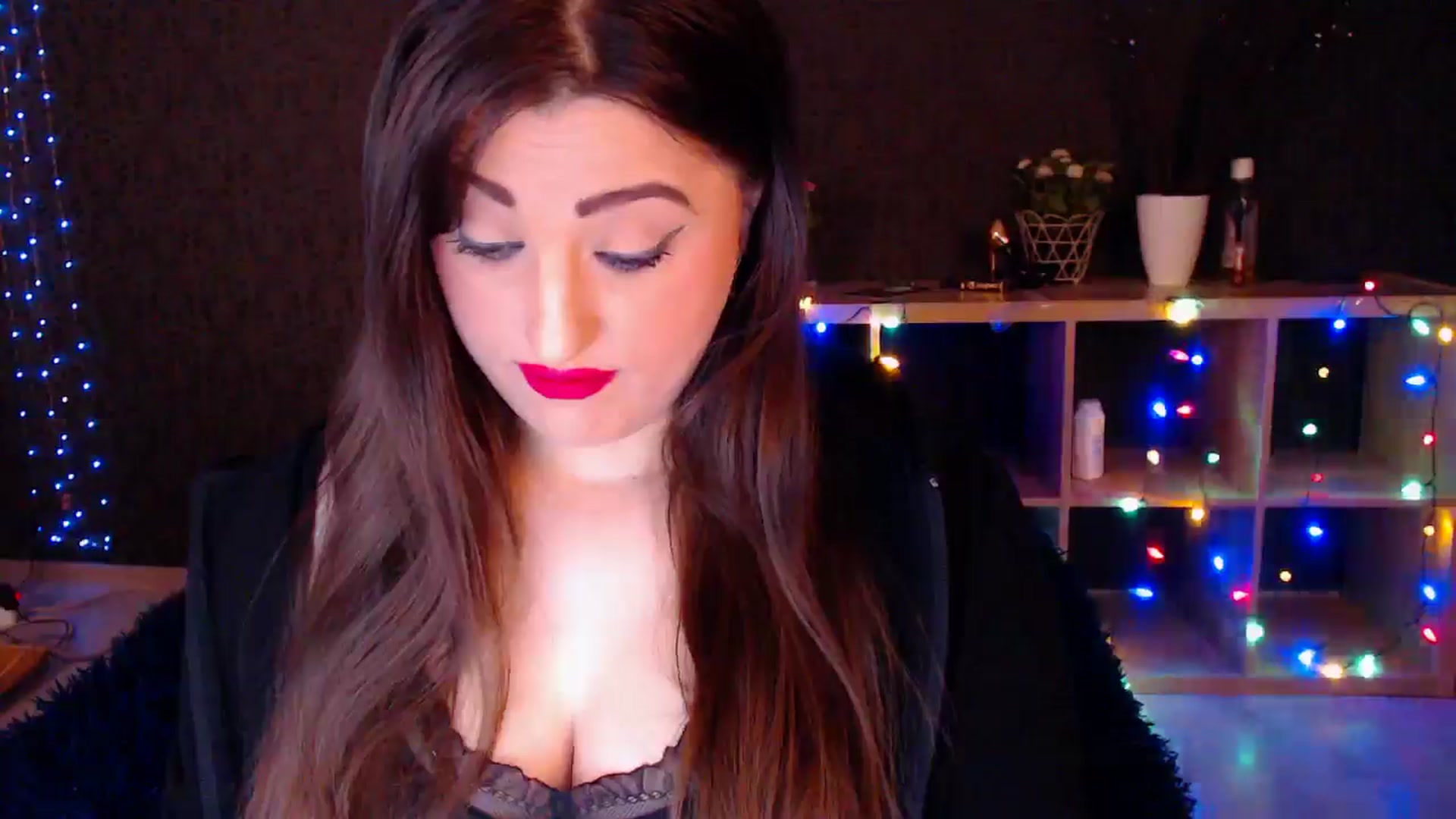 Gallery image thumbnail from HotRebbecca's myfreecams stream on, 01/08/2025, 04:00 image 7 of 20
