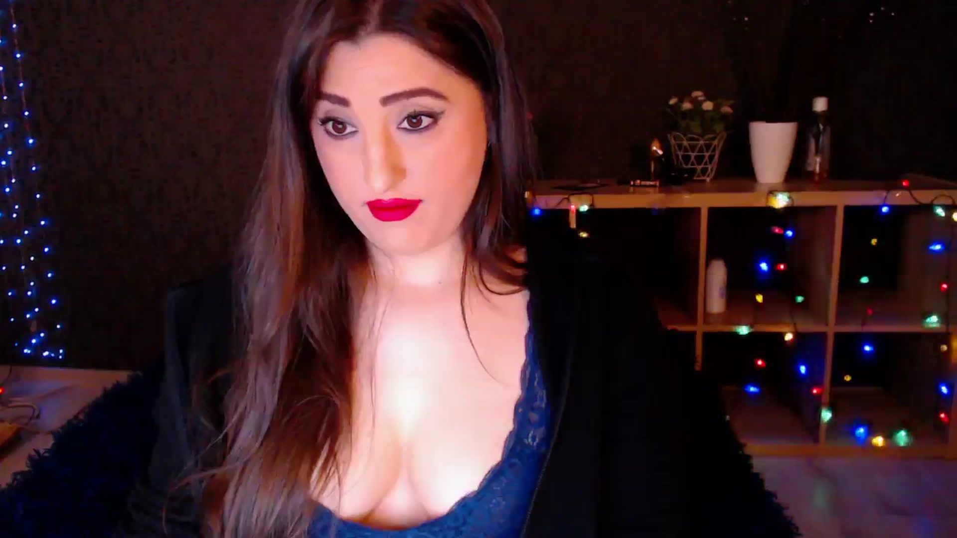 Gallery image thumbnail from HotRebbecca's myfreecams stream on, 01/09/2025, 03:44 image 12 of 20