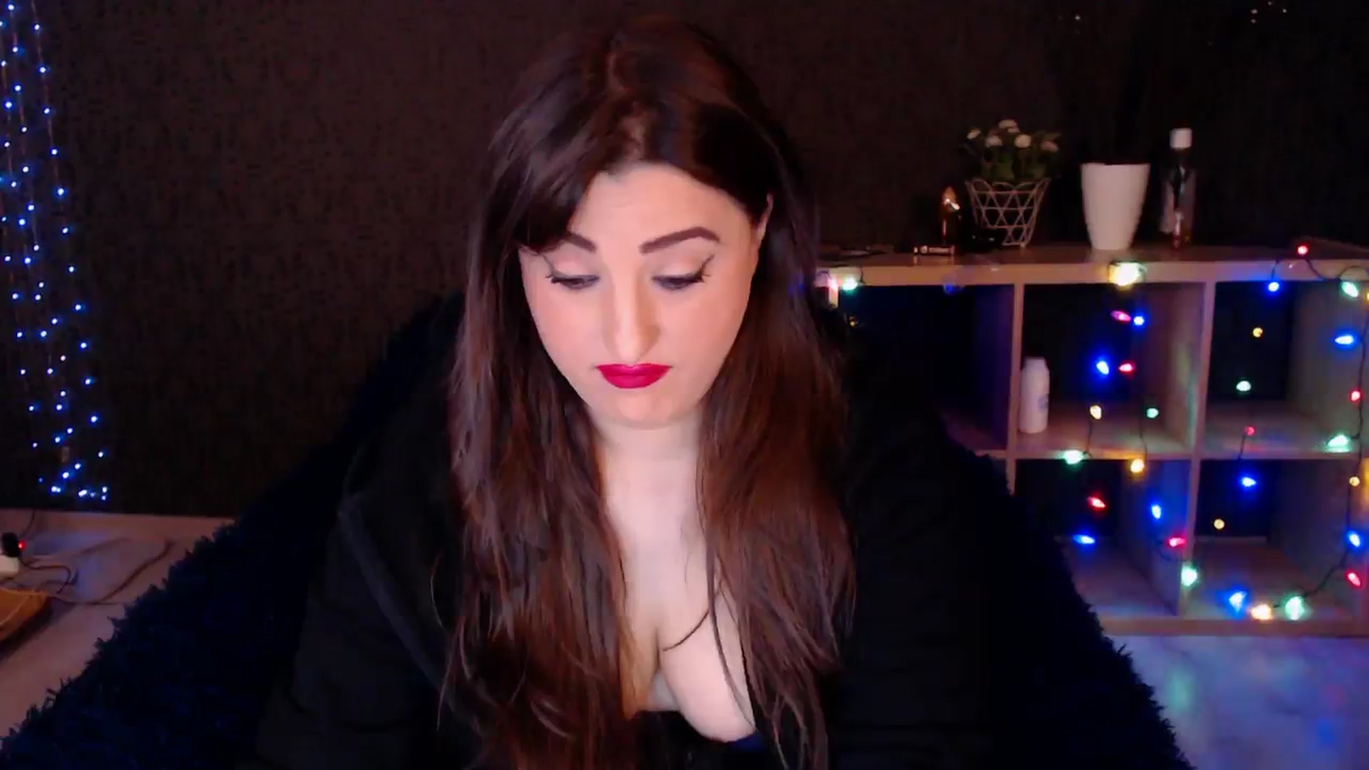 Gallery image thumbnail from HotRebbecca's myfreecams stream on, 01/09/2025, 03:44 image 2 of 20