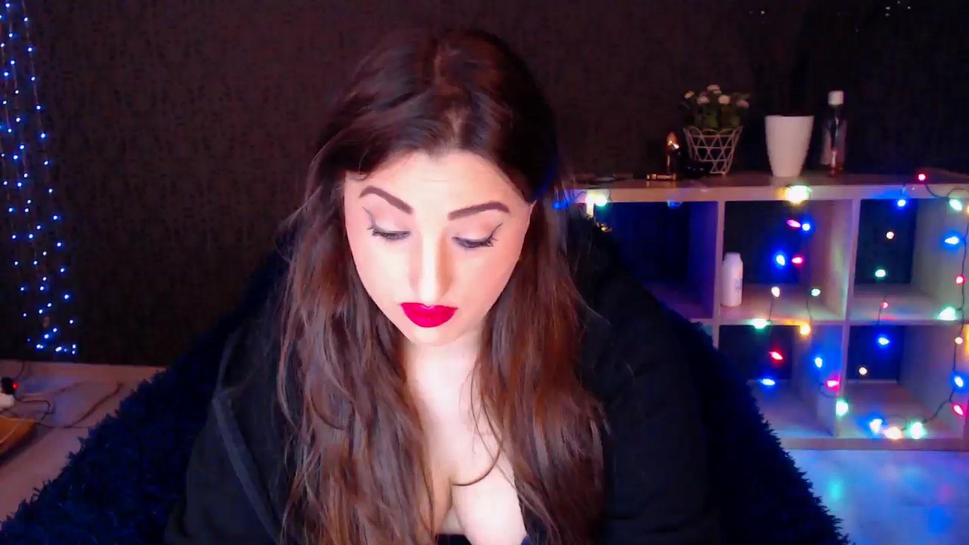Gallery image thumbnail from HotRebbecca's myfreecams stream on, 01/09/2025, 03:44 image 1 of 20