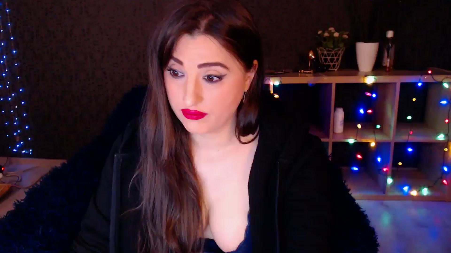 Gallery image thumbnail from HotRebbecca's myfreecams stream on, 01/09/2025, 03:44 image 9 of 20