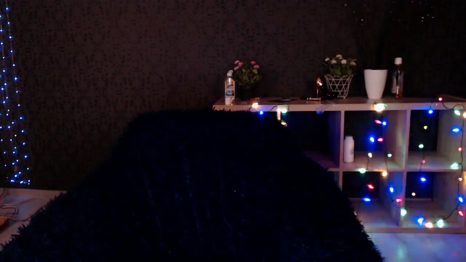 Gallery image thumbnail from HotRebbecca's myfreecams stream on, 01/09/2025, 03:44 image 16 of 20