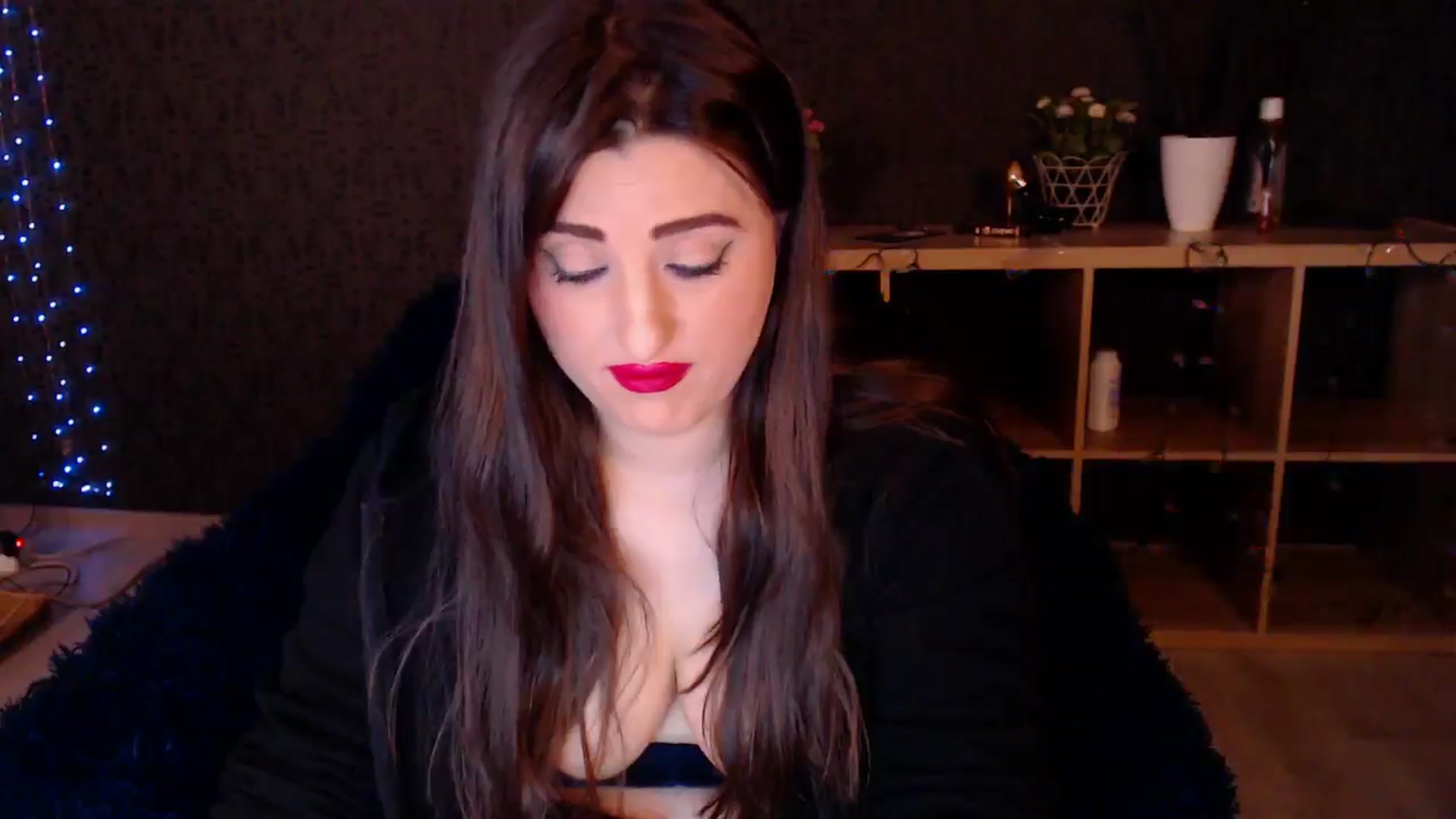 Gallery image thumbnail from HotRebbecca's myfreecams stream on, 01/09/2025, 03:44 image 7 of 20