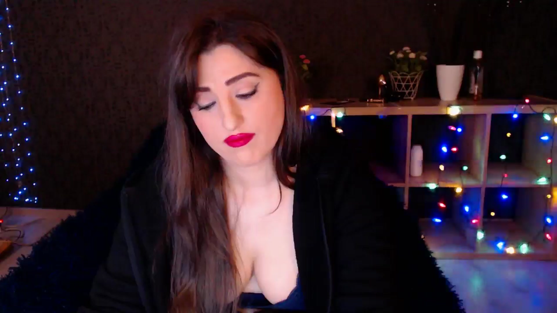 Gallery image thumbnail from HotRebbecca's myfreecams stream on, 01/09/2025, 03:44 image 14 of 20