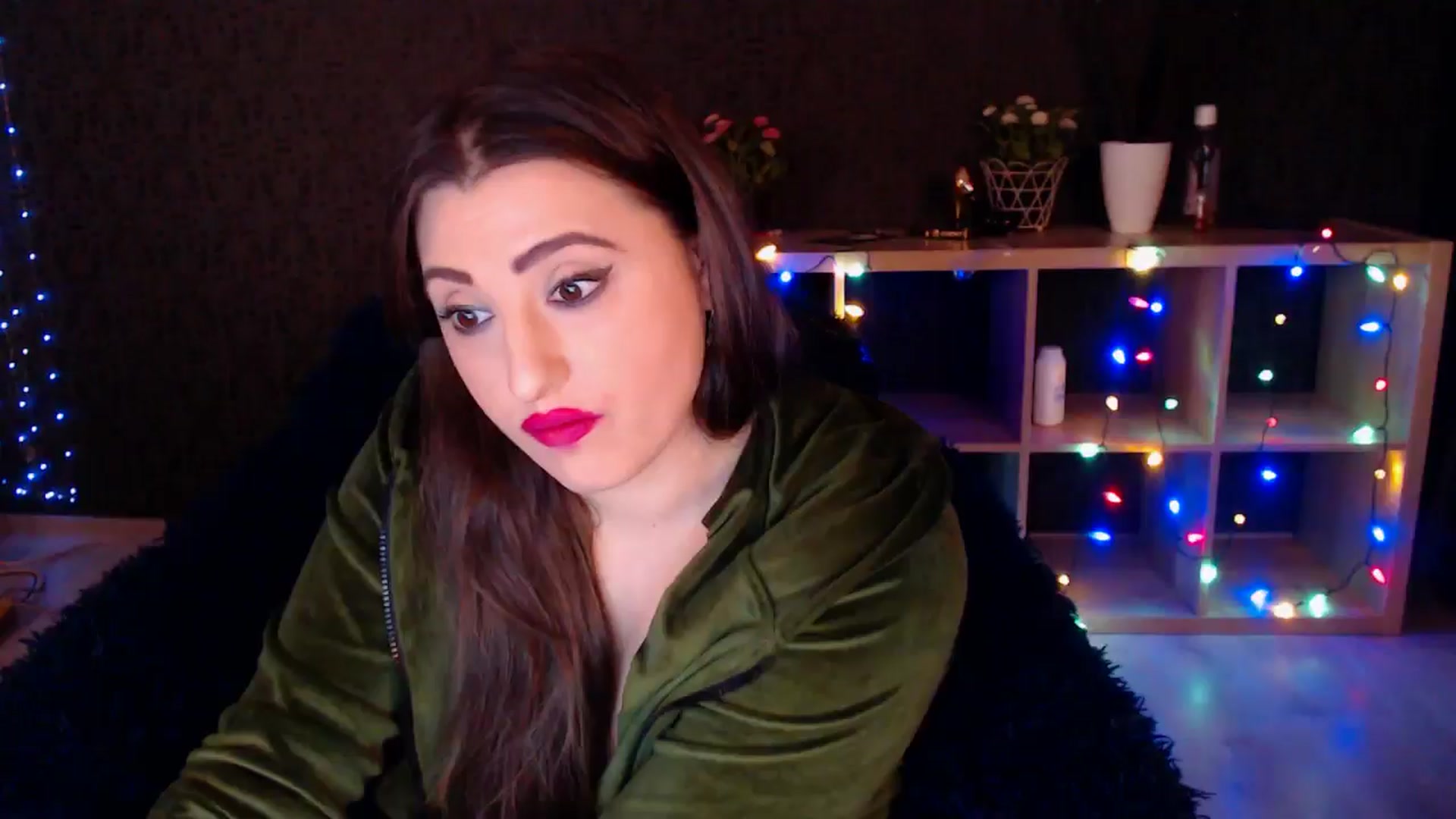 Gallery image thumbnail from HotRebbecca's myfreecams stream on, 01/10/2025, 02:27 image 2 of 20