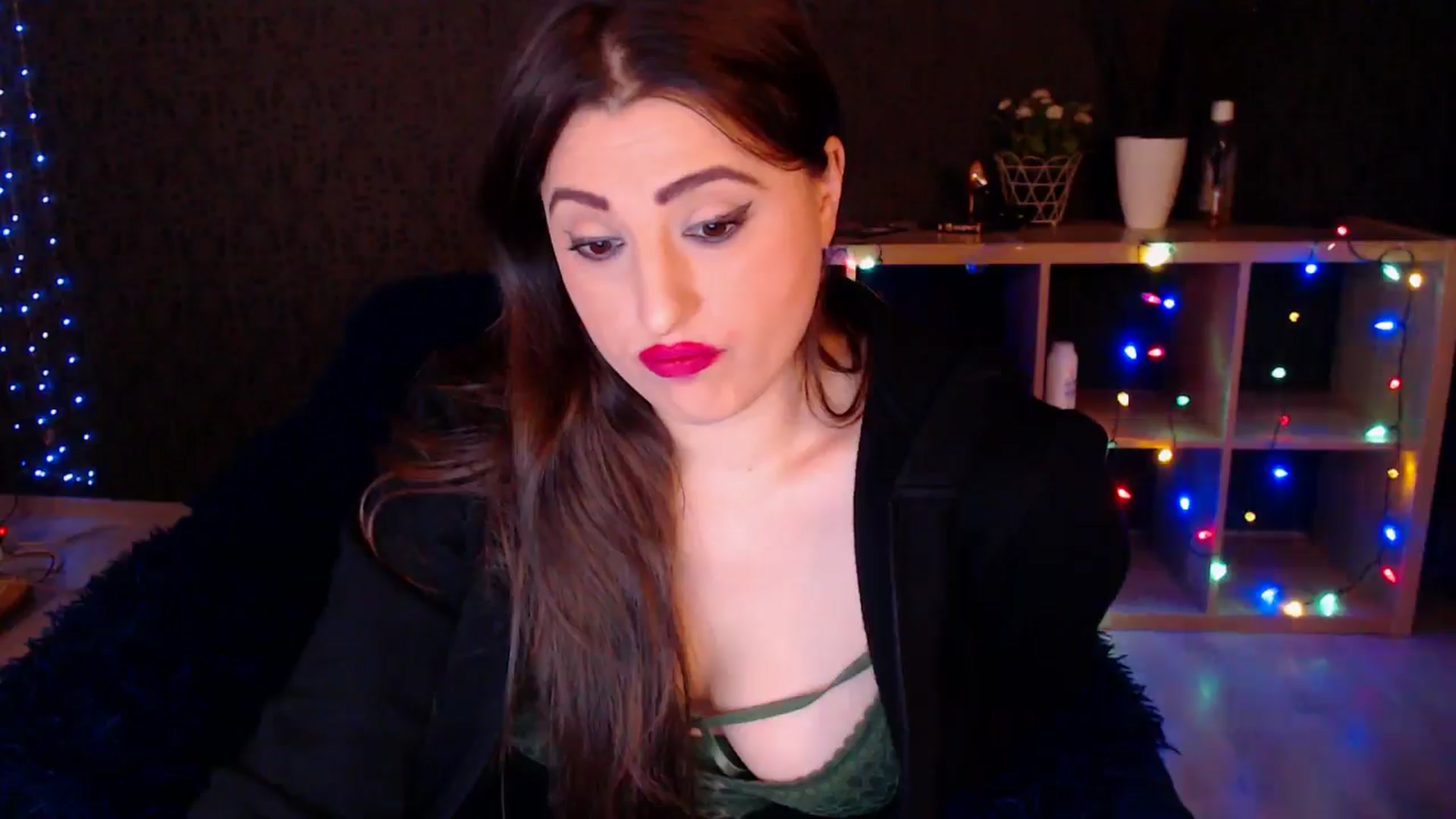 Gallery image thumbnail from HotRebbecca's myfreecams stream on, 01/10/2025, 02:27 image 9 of 20