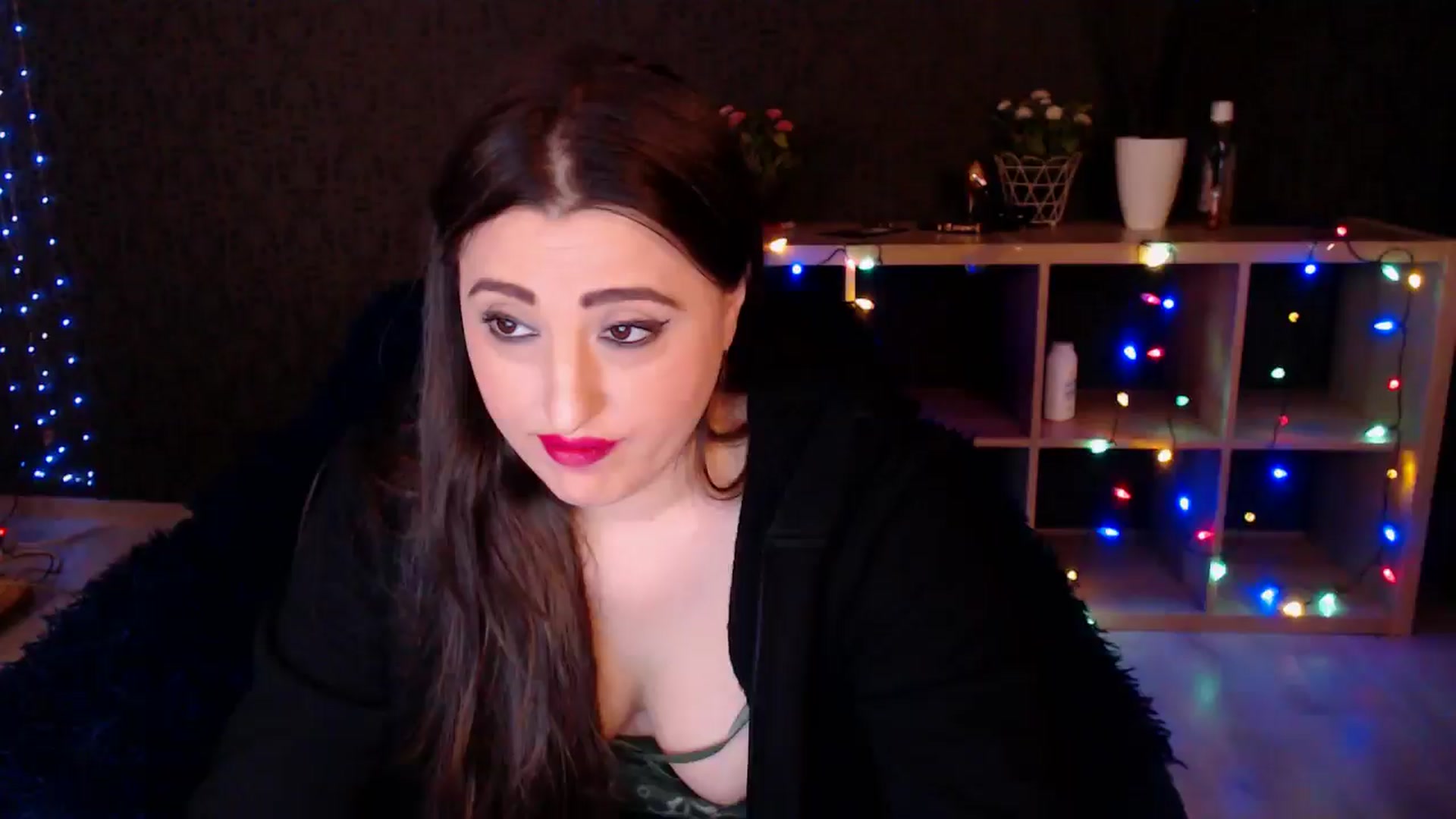 Gallery image thumbnail from HotRebbecca's myfreecams stream on, 01/10/2025, 02:27 image 12 of 20