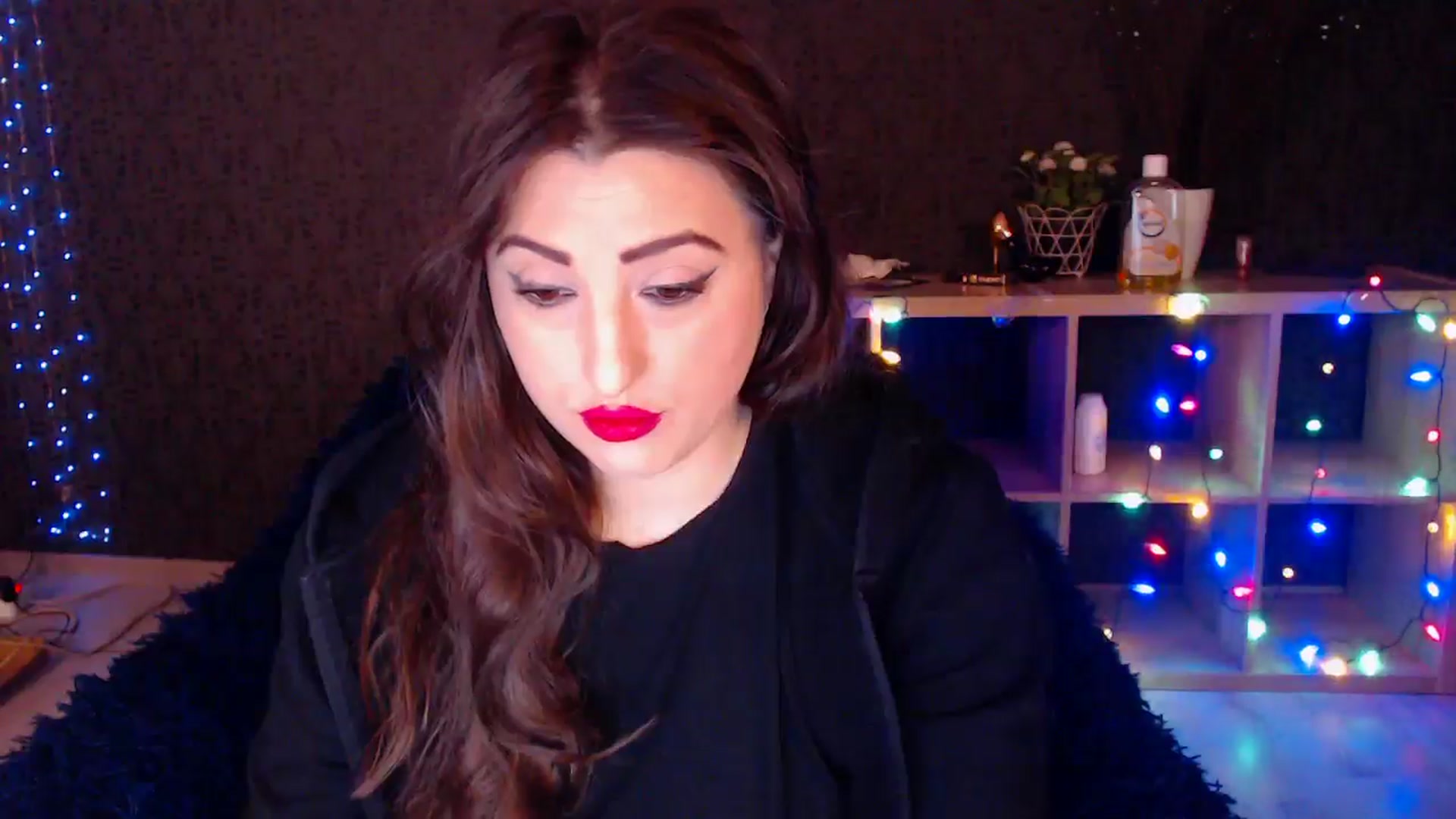 Gallery image thumbnail from HotRebbecca's myfreecams stream on, 01/12/2025, 03:11 image 2 of 20