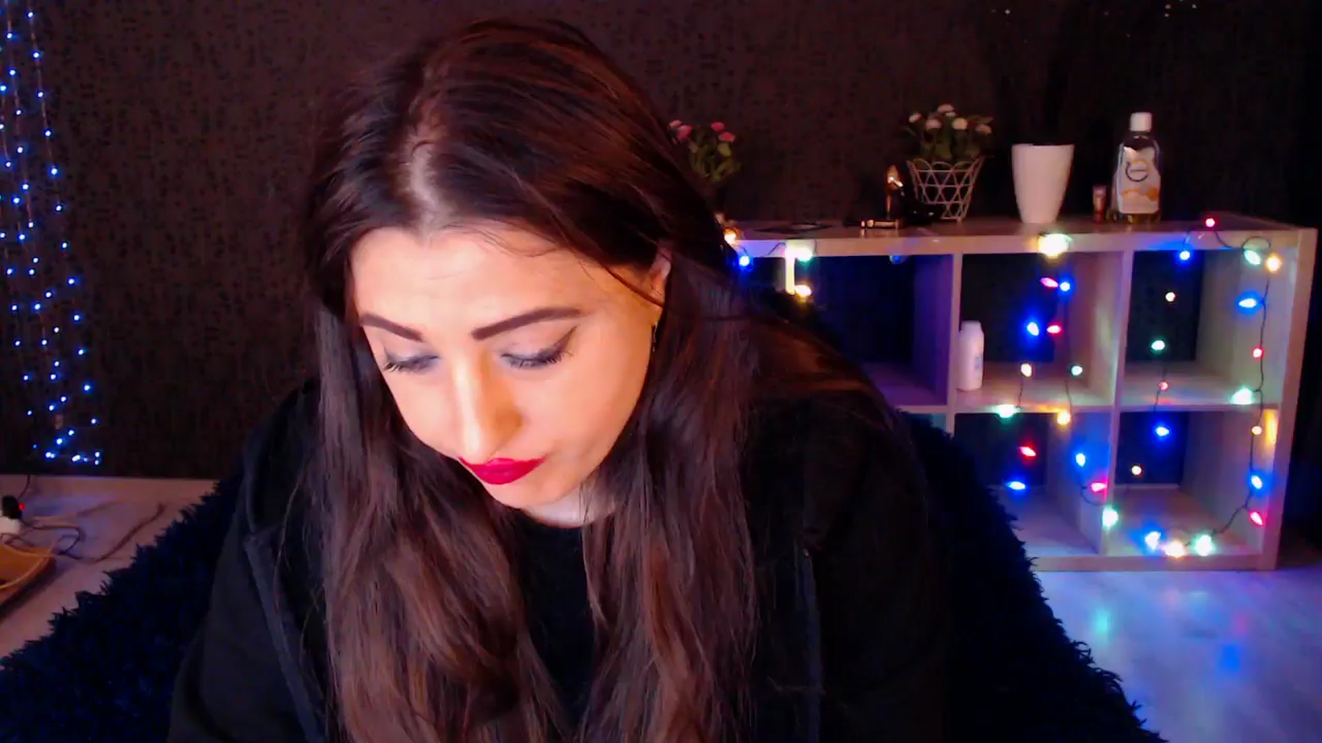 Gallery image thumbnail from HotRebbecca's myfreecams stream on, 01/14/2025, 03:01 image 1 of 20