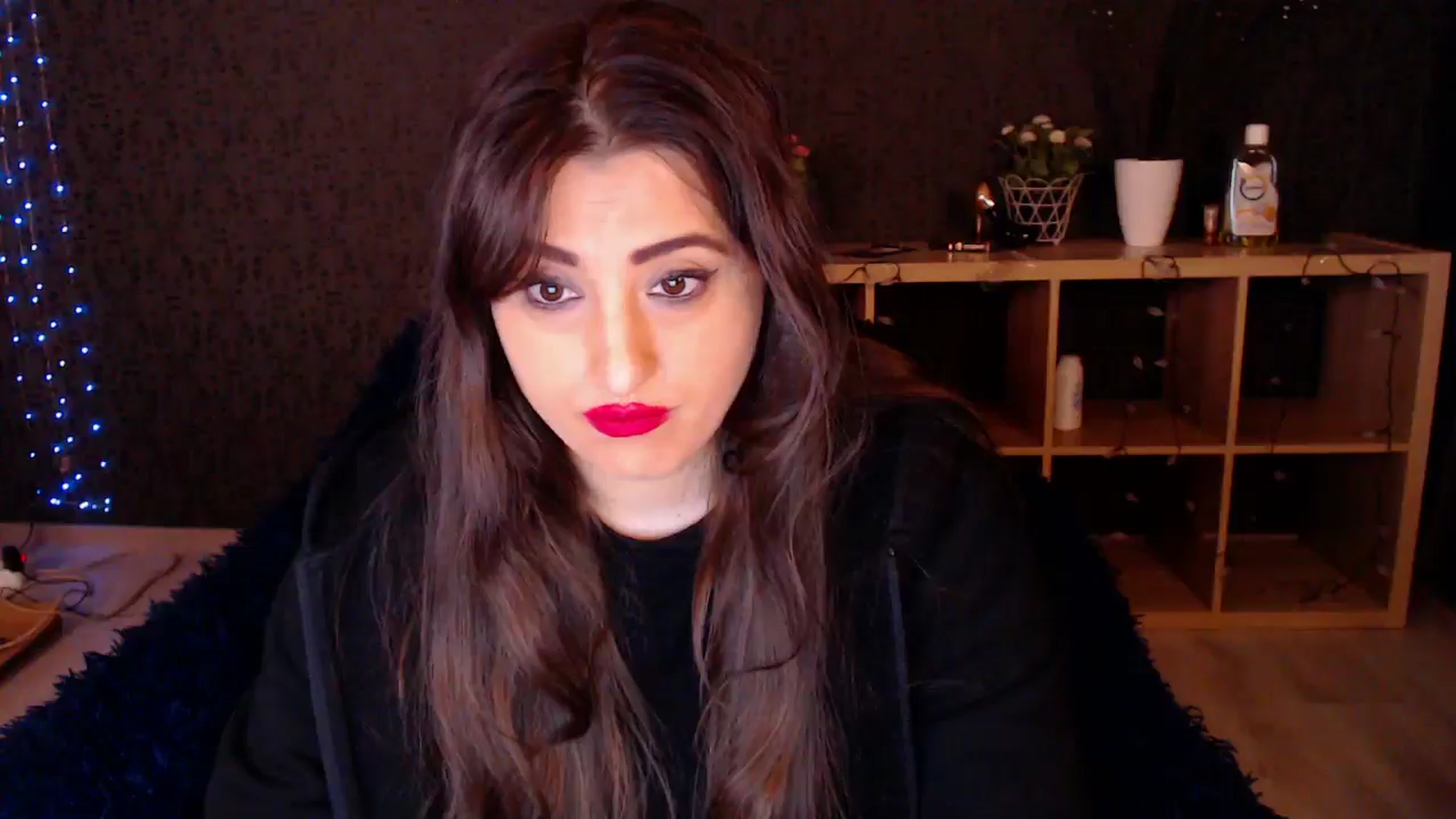 Gallery image thumbnail from HotRebbecca's myfreecams stream on, 01/14/2025, 03:01 image 2 of 20