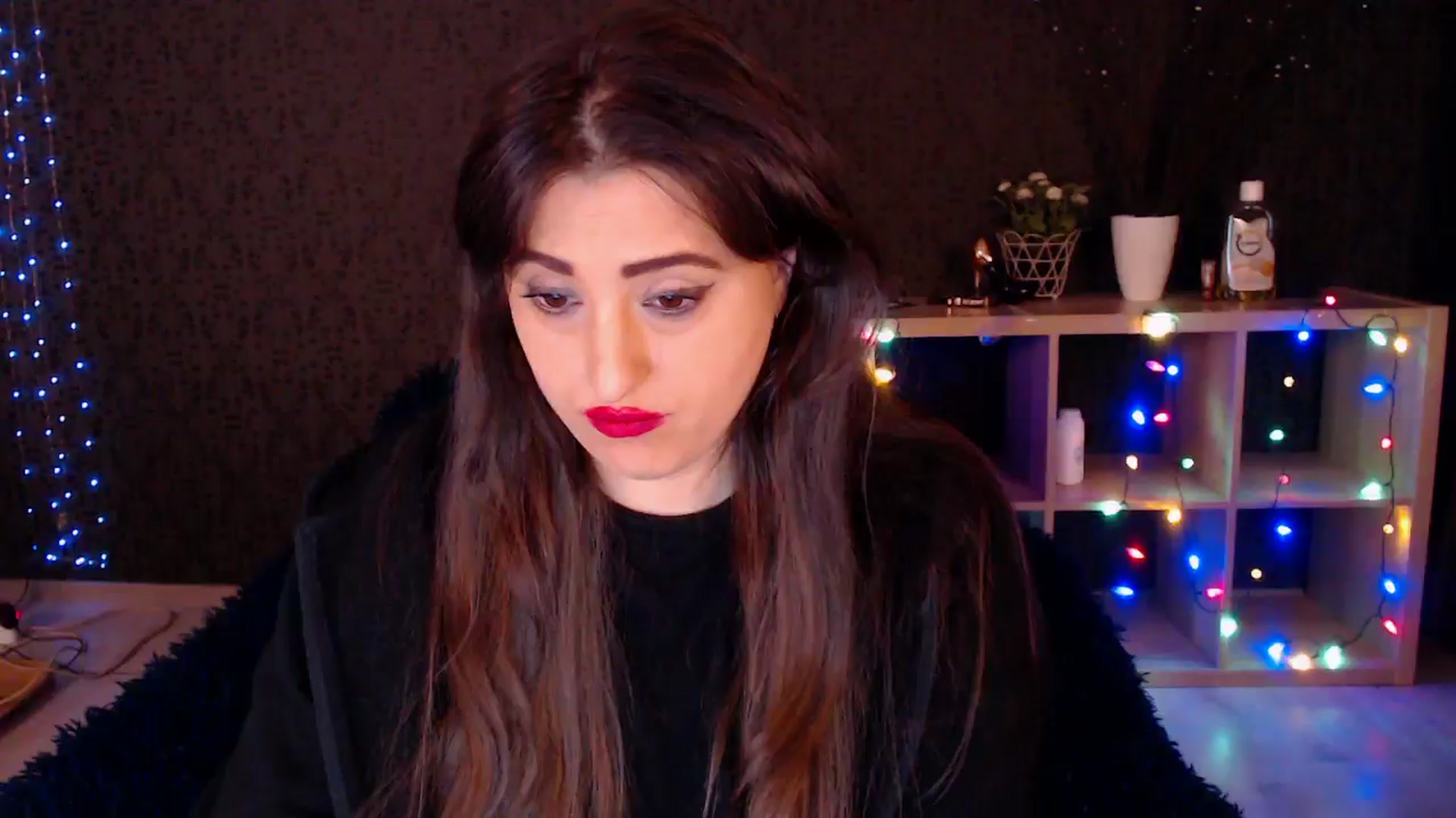 Gallery image thumbnail from HotRebbecca's myfreecams stream on, 01/14/2025, 03:01 image 12 of 20