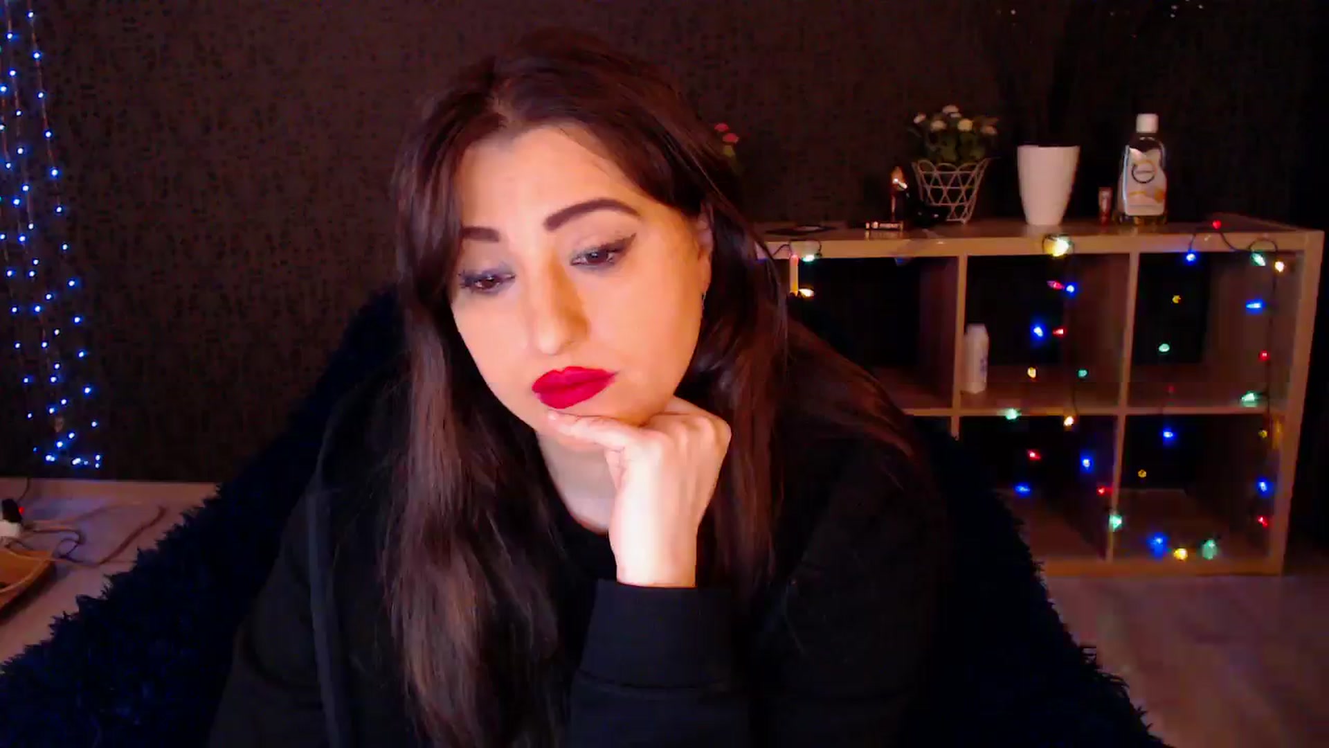 Gallery image thumbnail from HotRebbecca's myfreecams stream on, 01/14/2025, 03:01 image 6 of 20