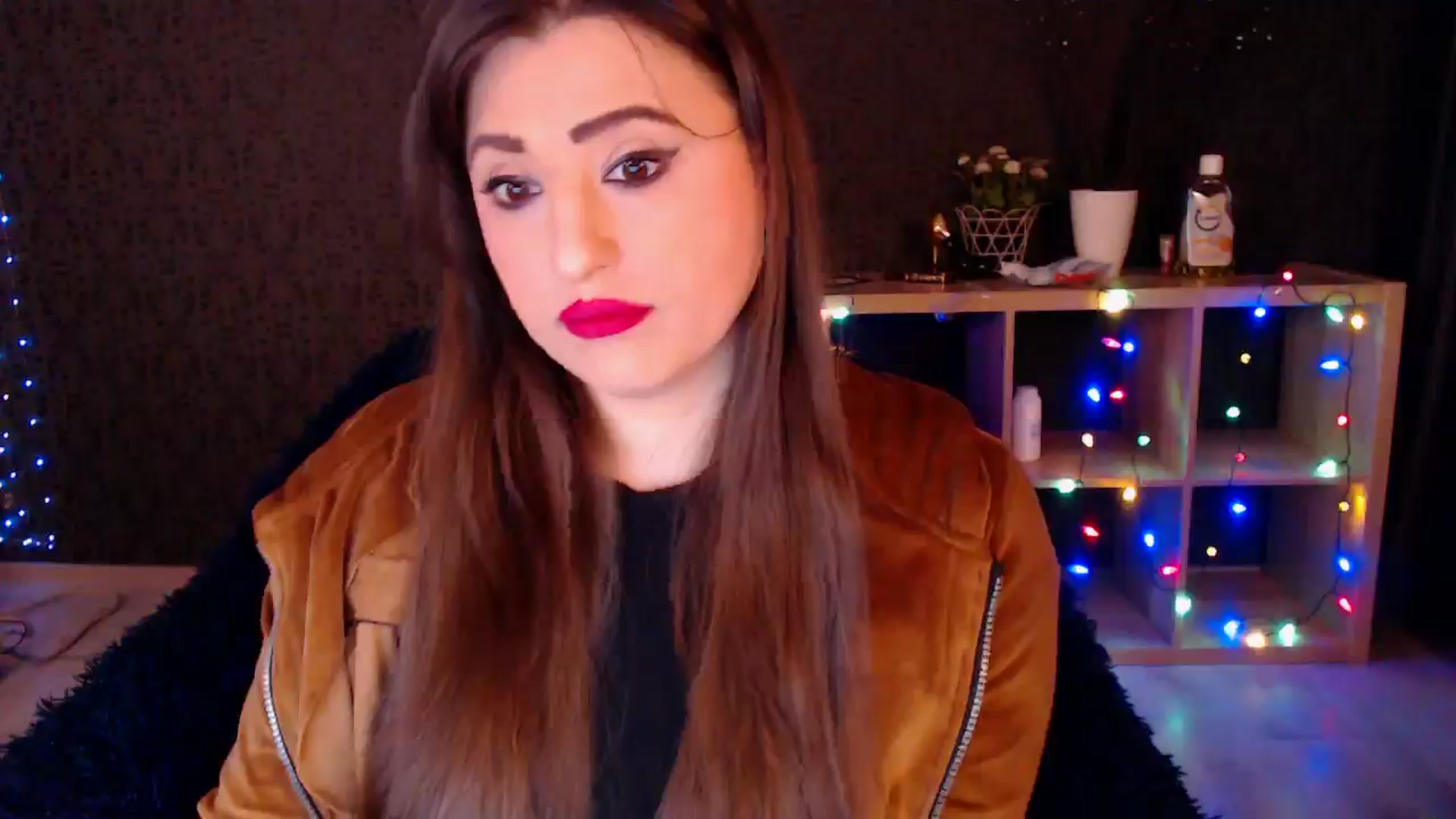 Gallery image thumbnail from HotRebbecca's myfreecams stream on, 01/18/2025, 04:20 image 16 of 20
