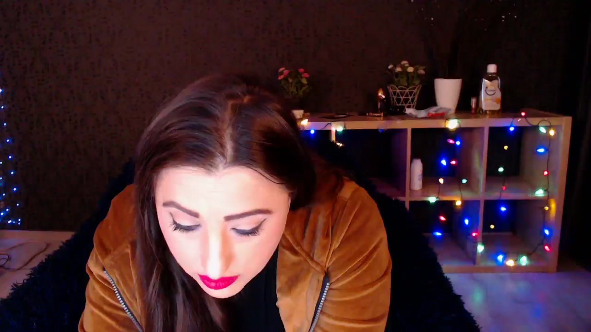 Gallery image thumbnail from HotRebbecca's myfreecams stream on, 01/18/2025, 04:20 image 2 of 20