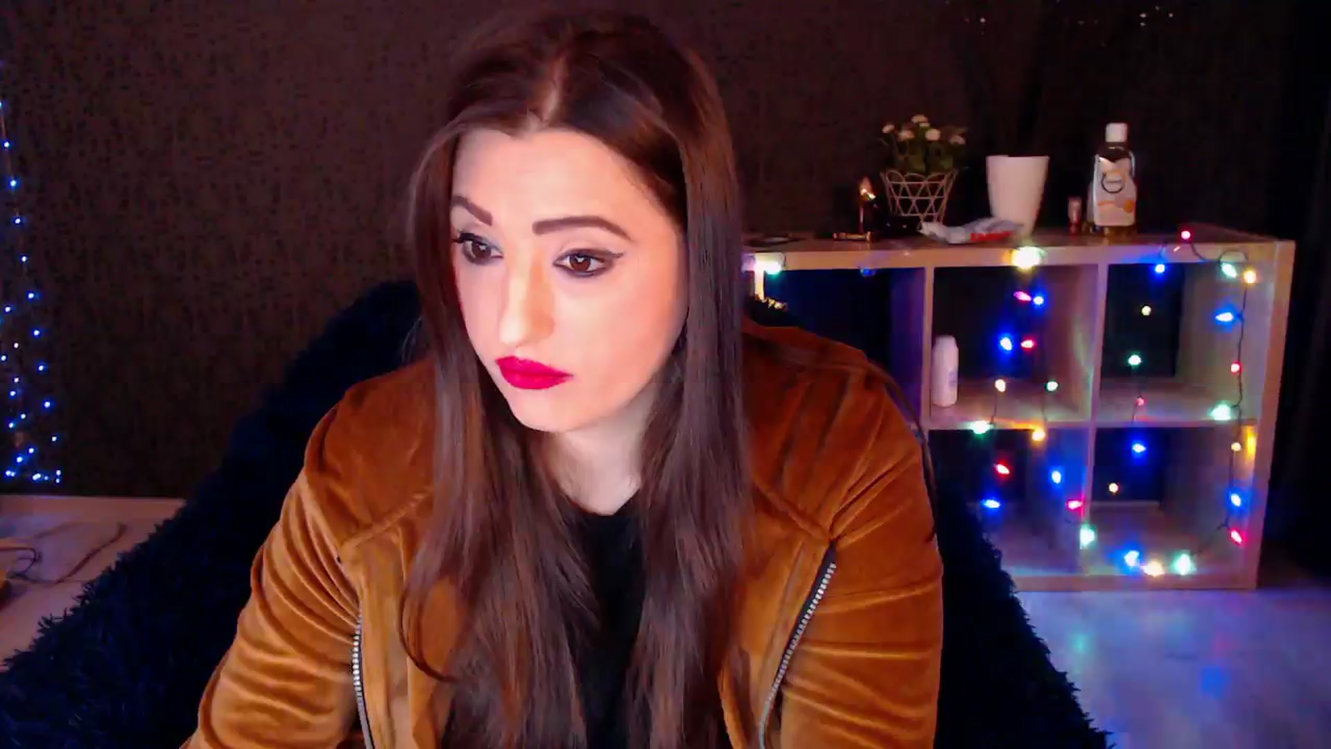 Gallery image thumbnail from HotRebbecca's myfreecams stream on, 01/18/2025, 04:20 image 18 of 20