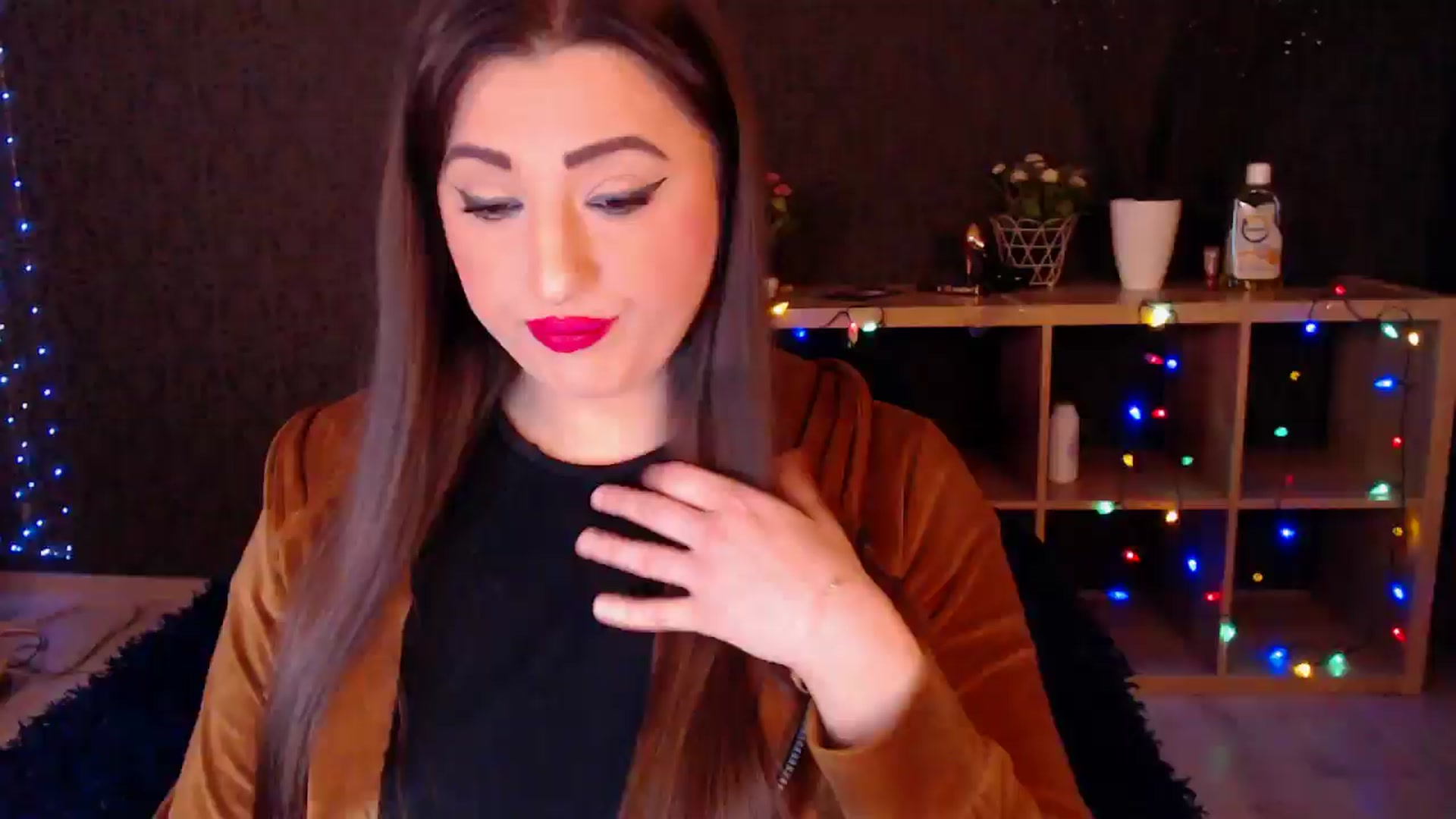 Gallery image thumbnail from HotRebbecca's myfreecams stream on, 01/18/2025, 22:05 image 11 of 20