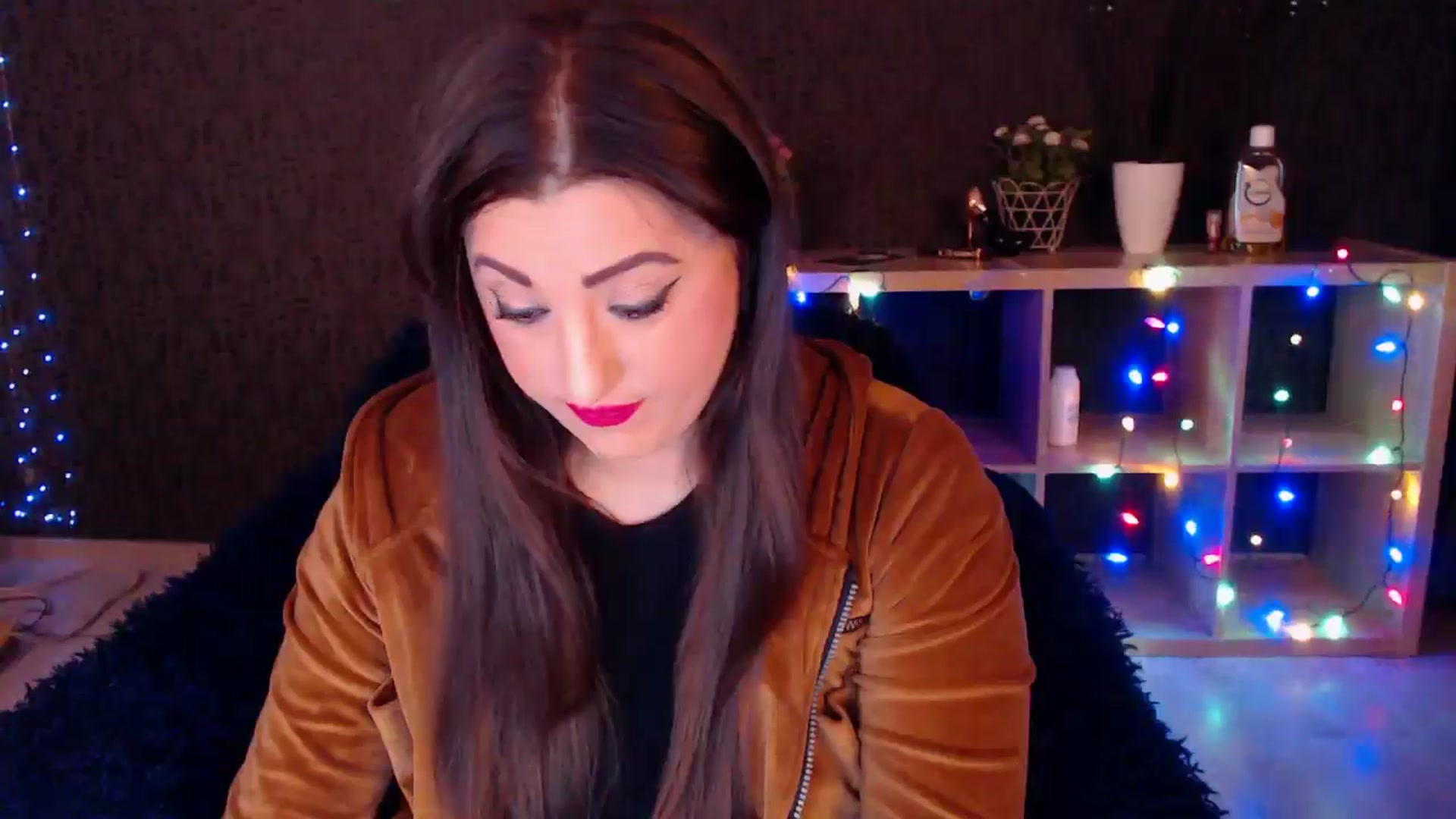 Gallery image thumbnail from HotRebbecca's myfreecams stream on, 01/18/2025, 22:05 image 20 of 20