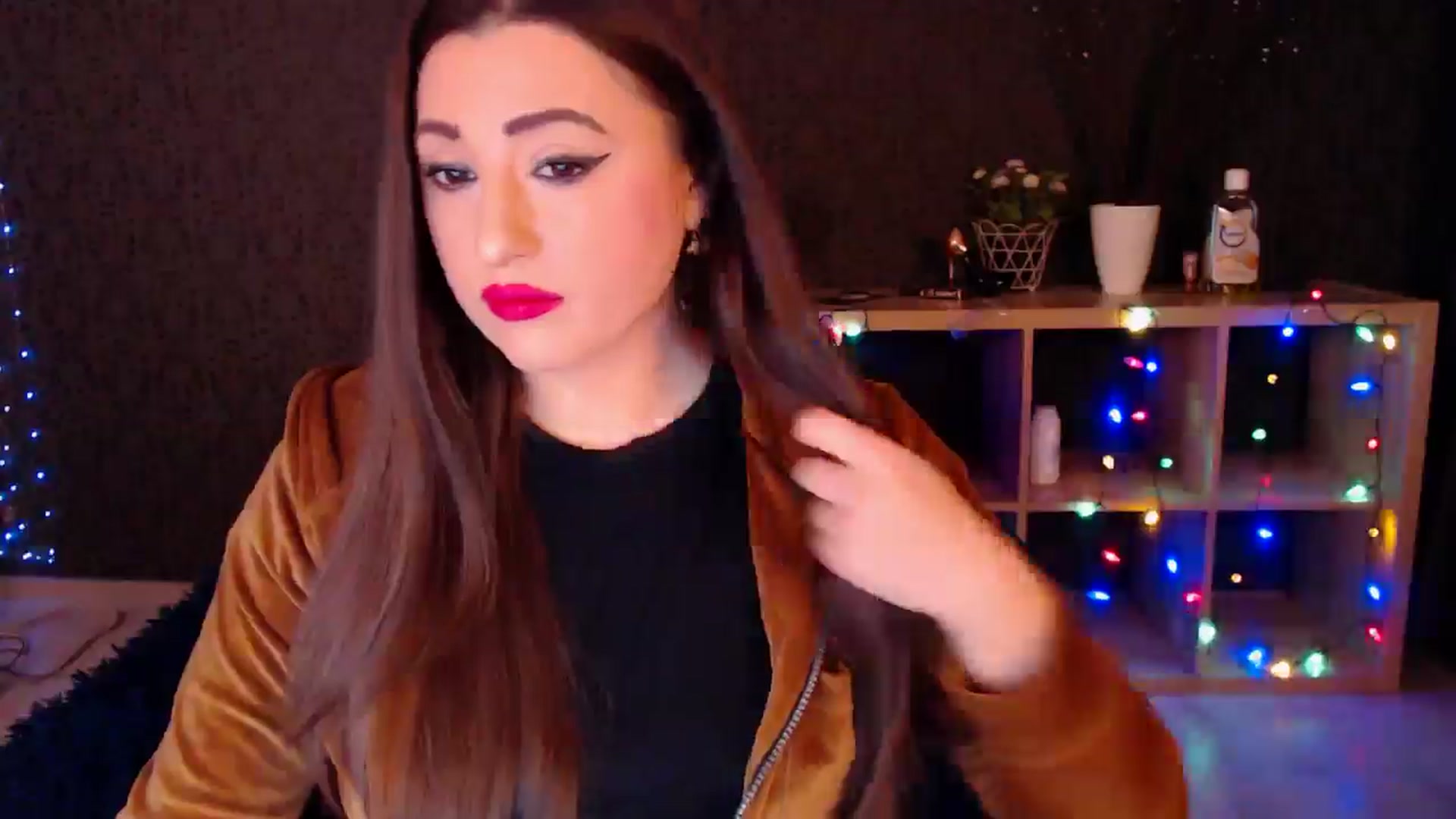 Gallery image thumbnail from HotRebbecca's myfreecams stream on, 01/18/2025, 22:05 image 4 of 20