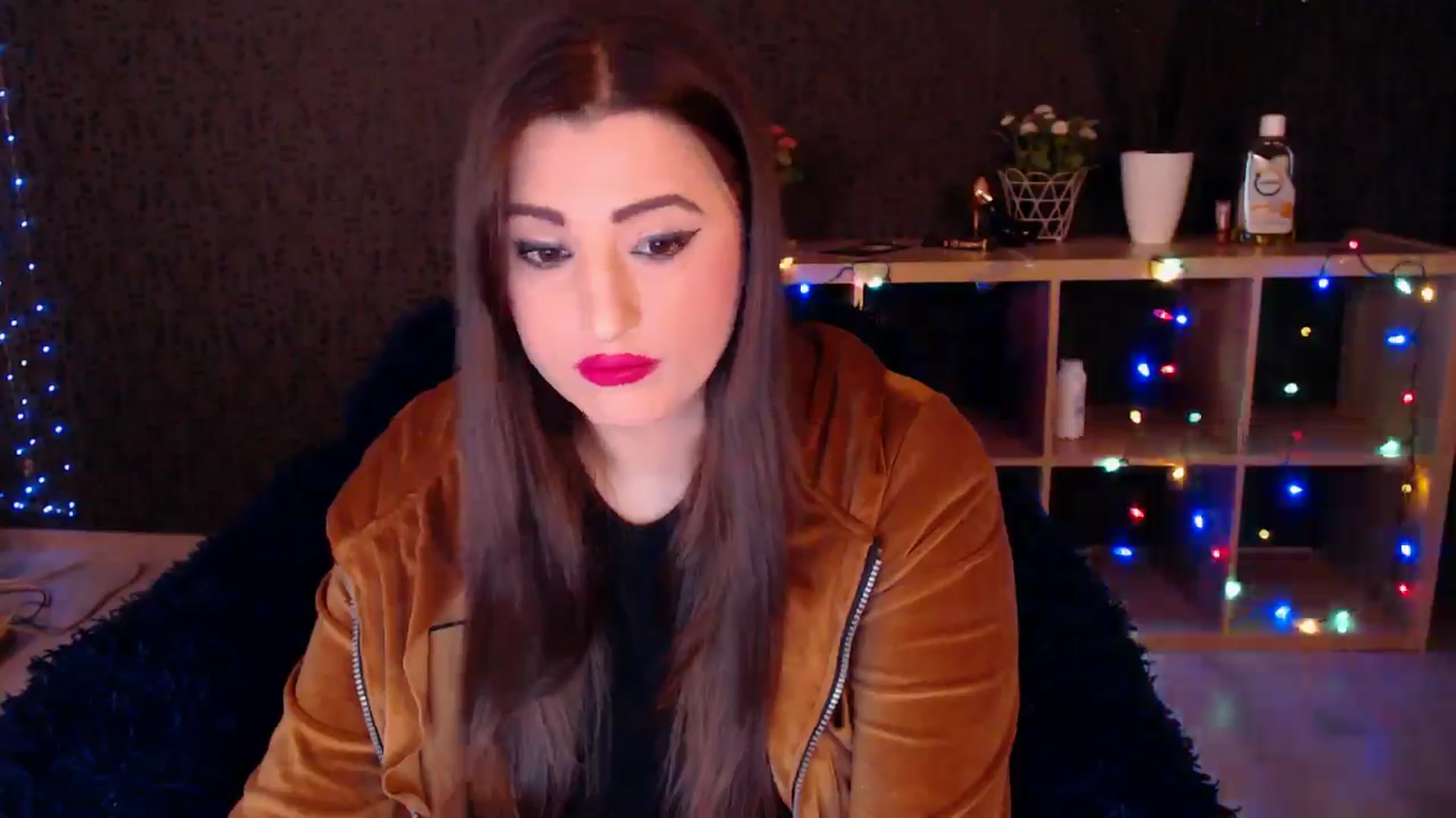 Gallery image thumbnail from HotRebbecca's myfreecams stream on, 01/19/2025, 24:03 image 19 of 20