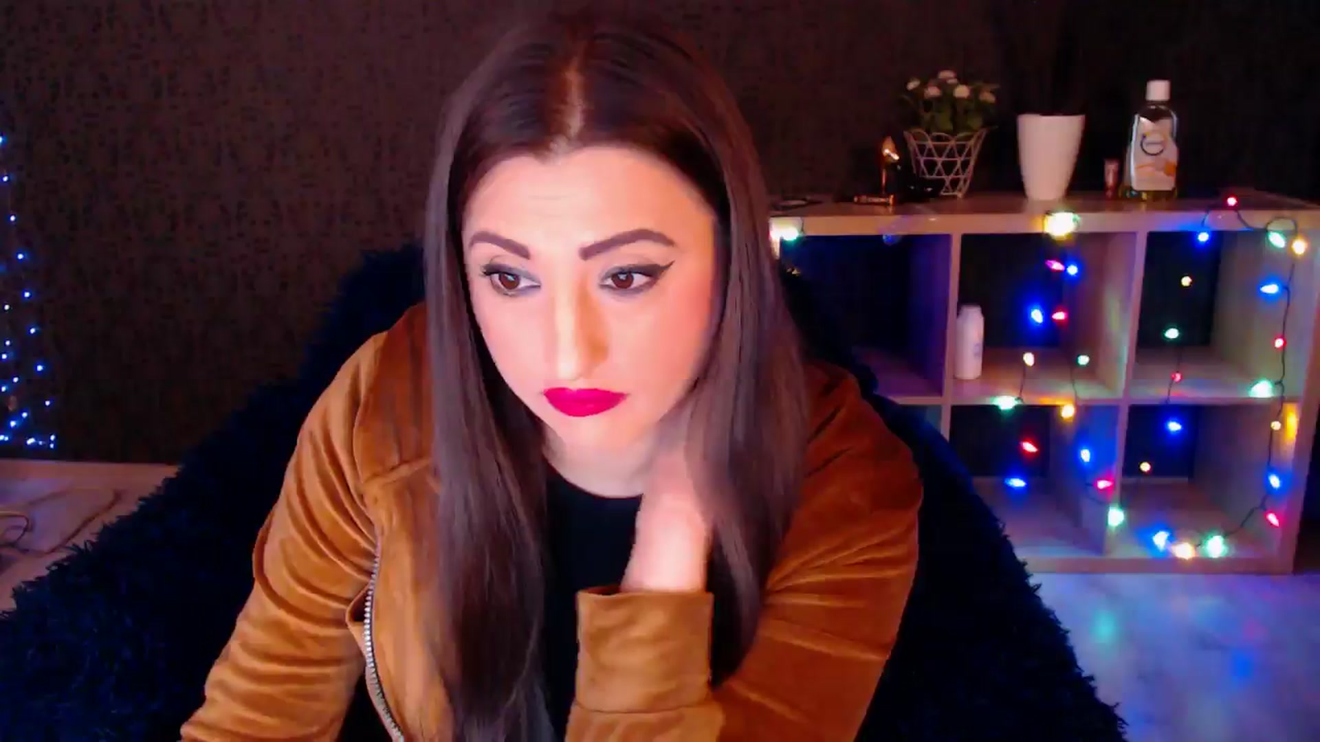Gallery image thumbnail from HotRebbecca's myfreecams stream on, 01/19/2025, 01:23 image 10 of 20