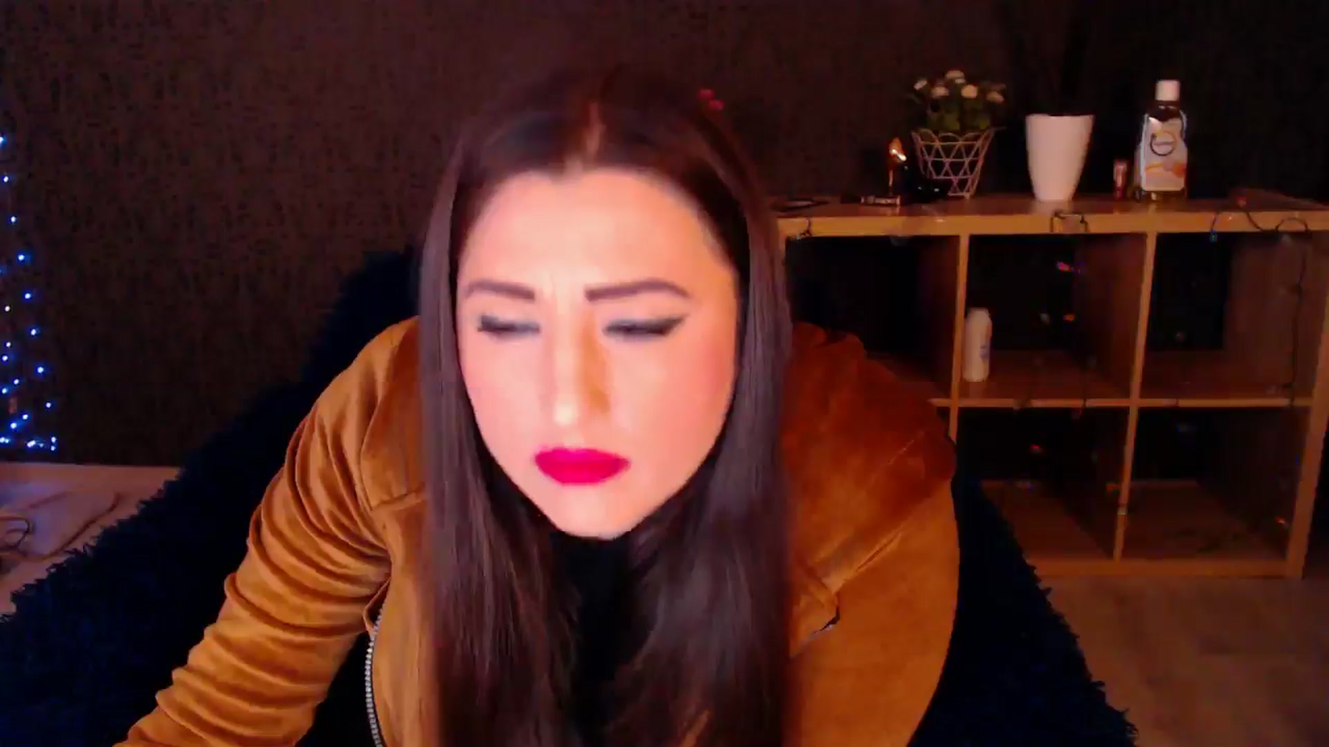 Gallery image thumbnail from HotRebbecca's myfreecams stream on, 01/19/2025, 01:23 image 8 of 20