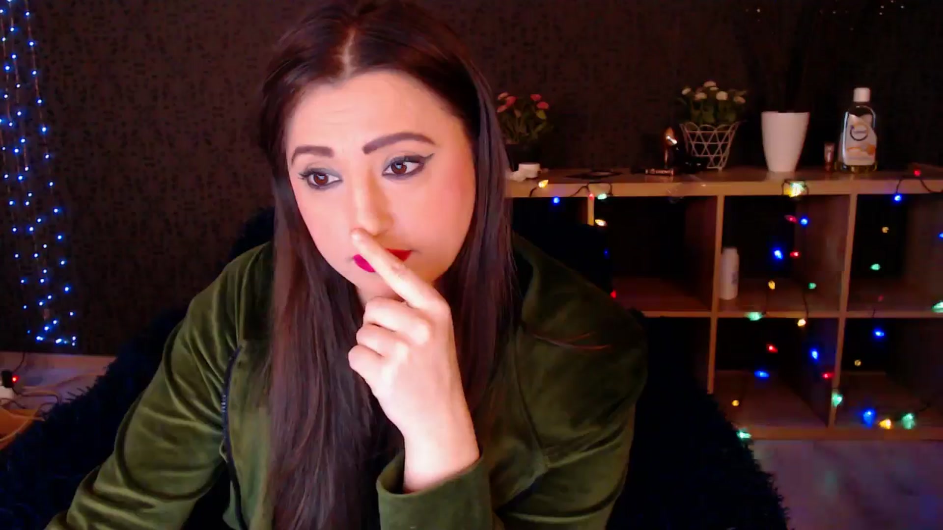 Gallery image thumbnail from HotRebbecca's myfreecams stream on, 01/20/2025, 04:08 image 13 of 20
