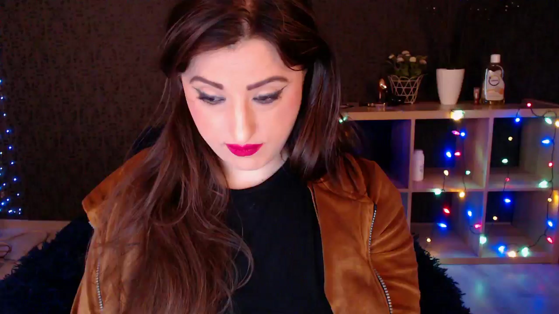 Gallery image thumbnail from HotRebbecca's myfreecams stream on, 01/21/2025, 03:01 image 14 of 20