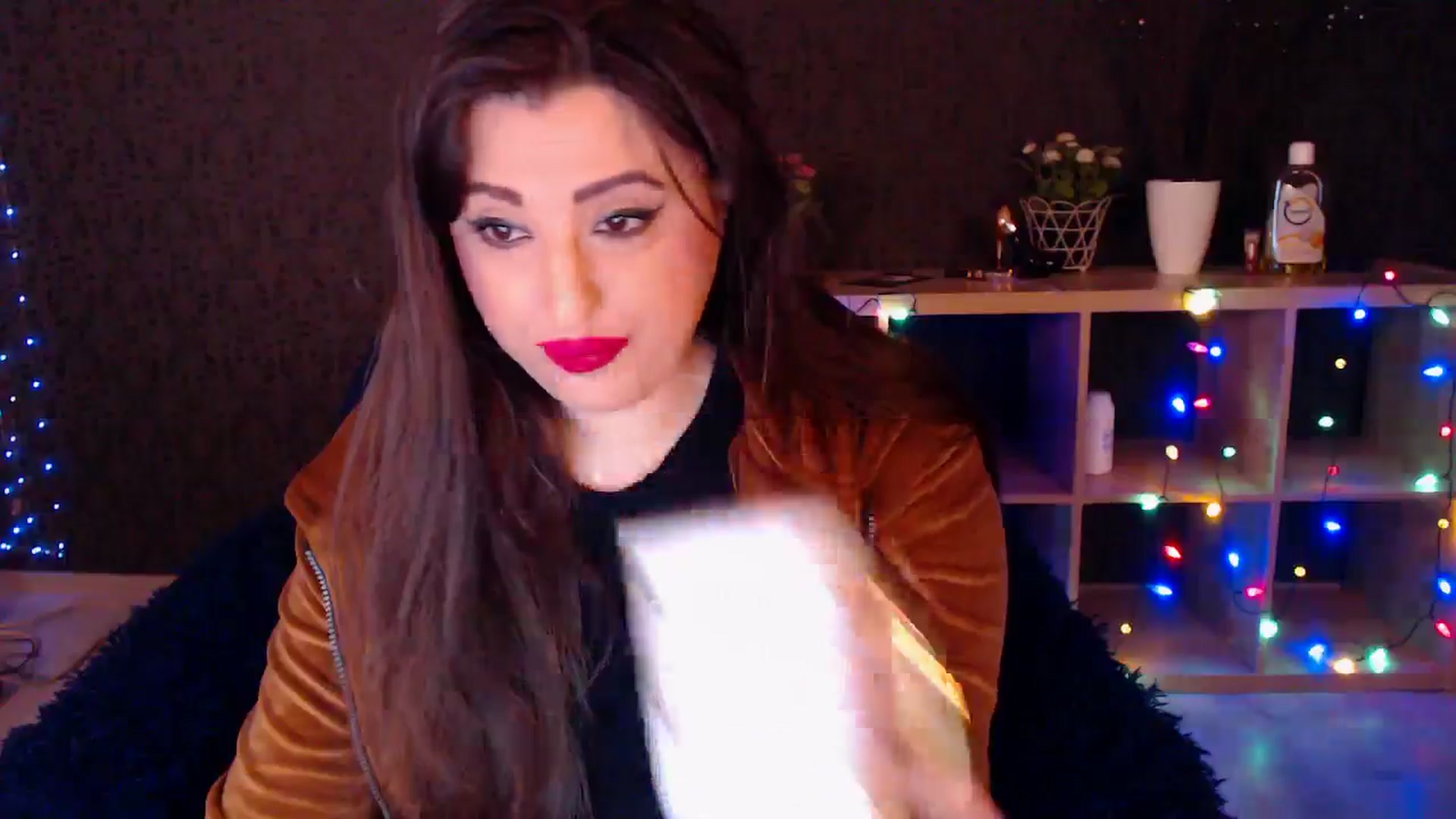 Gallery image thumbnail from HotRebbecca's myfreecams stream on, 01/21/2025, 03:01 image 12 of 20
