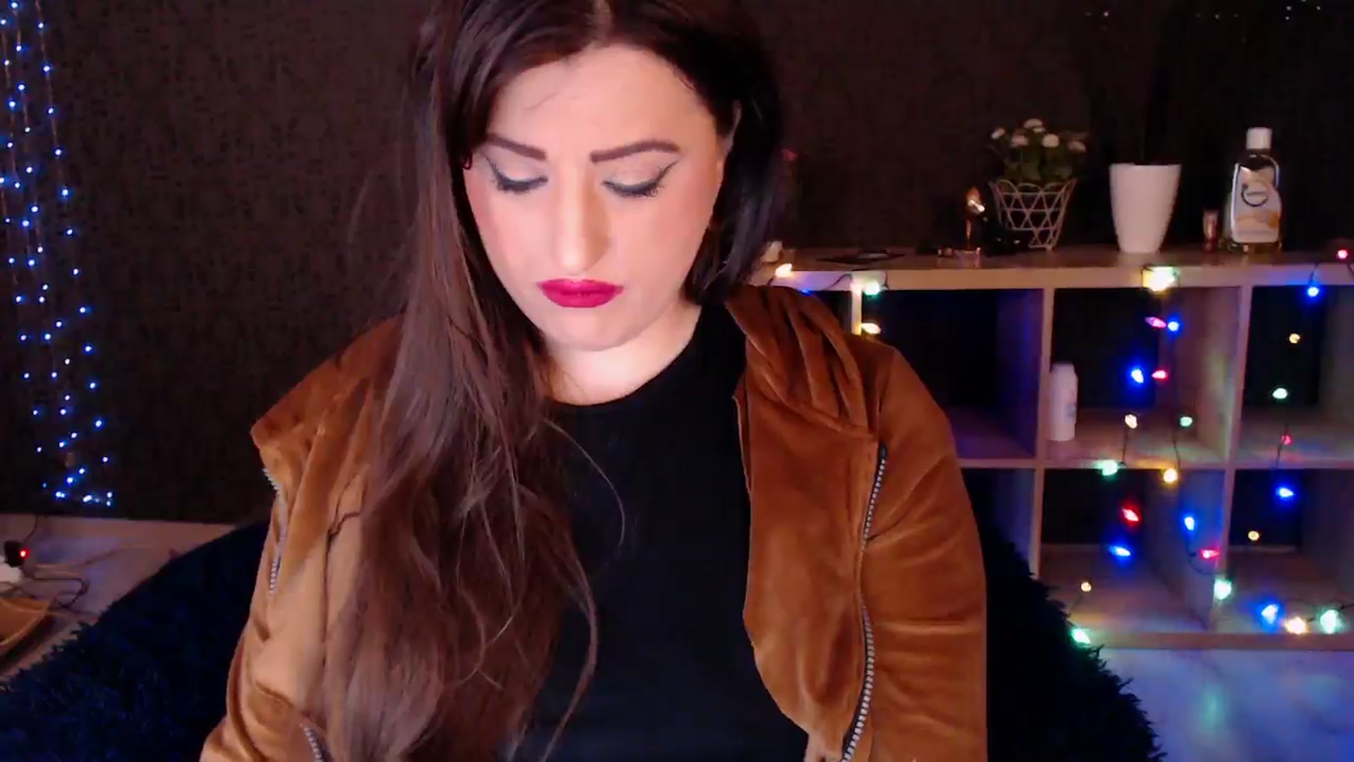 Gallery image thumbnail from HotRebbecca's myfreecams stream on, 01/21/2025, 03:01 image 16 of 20