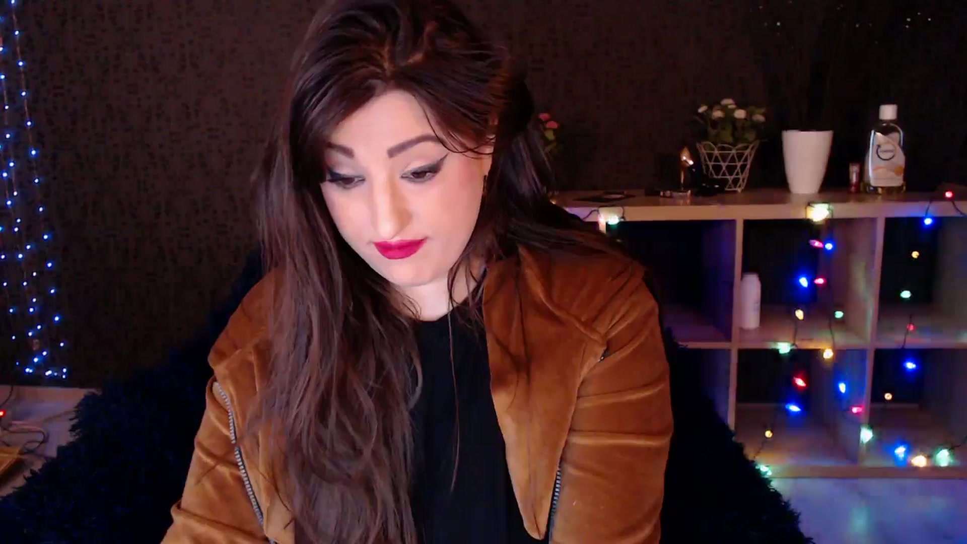 Gallery image thumbnail from HotRebbecca's myfreecams stream on, 01/21/2025, 03:35 image 9 of 20