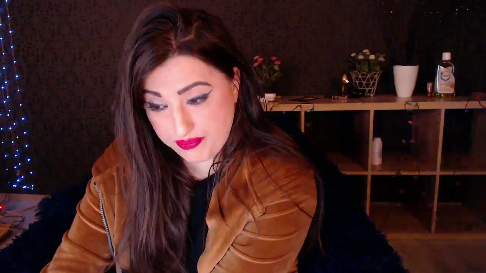 Gallery image thumbnail from HotRebbecca's myfreecams stream on, 01/21/2025, 03:35 image 7 of 20