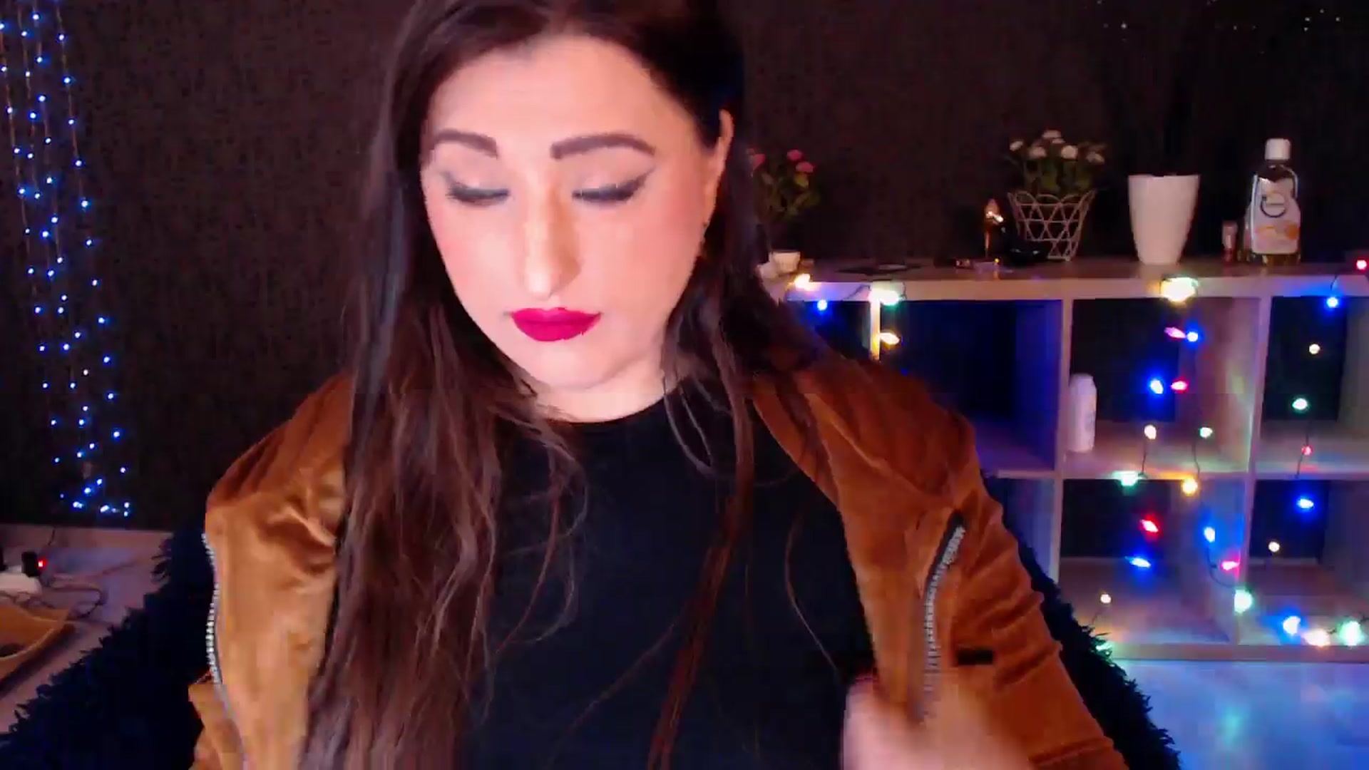 Gallery image thumbnail from HotRebbecca's myfreecams stream on, 01/21/2025, 03:35 image 13 of 20