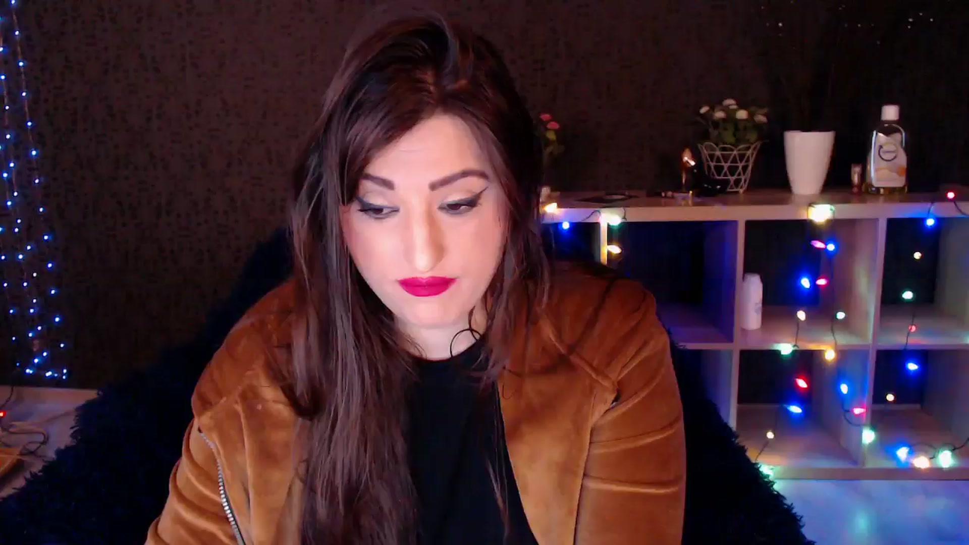 Gallery image thumbnail from HotRebbecca's myfreecams stream on, 01/21/2025, 03:35 image 1 of 20