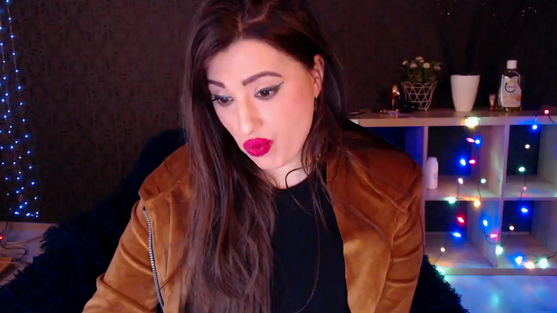 Gallery image thumbnail from HotRebbecca's myfreecams stream on, 01/21/2025, 03:35 image 8 of 20