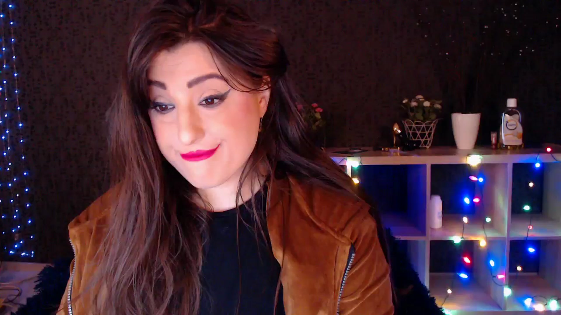 Gallery image thumbnail from HotRebbecca's myfreecams stream on, 01/21/2025, 03:35 image 10 of 20
