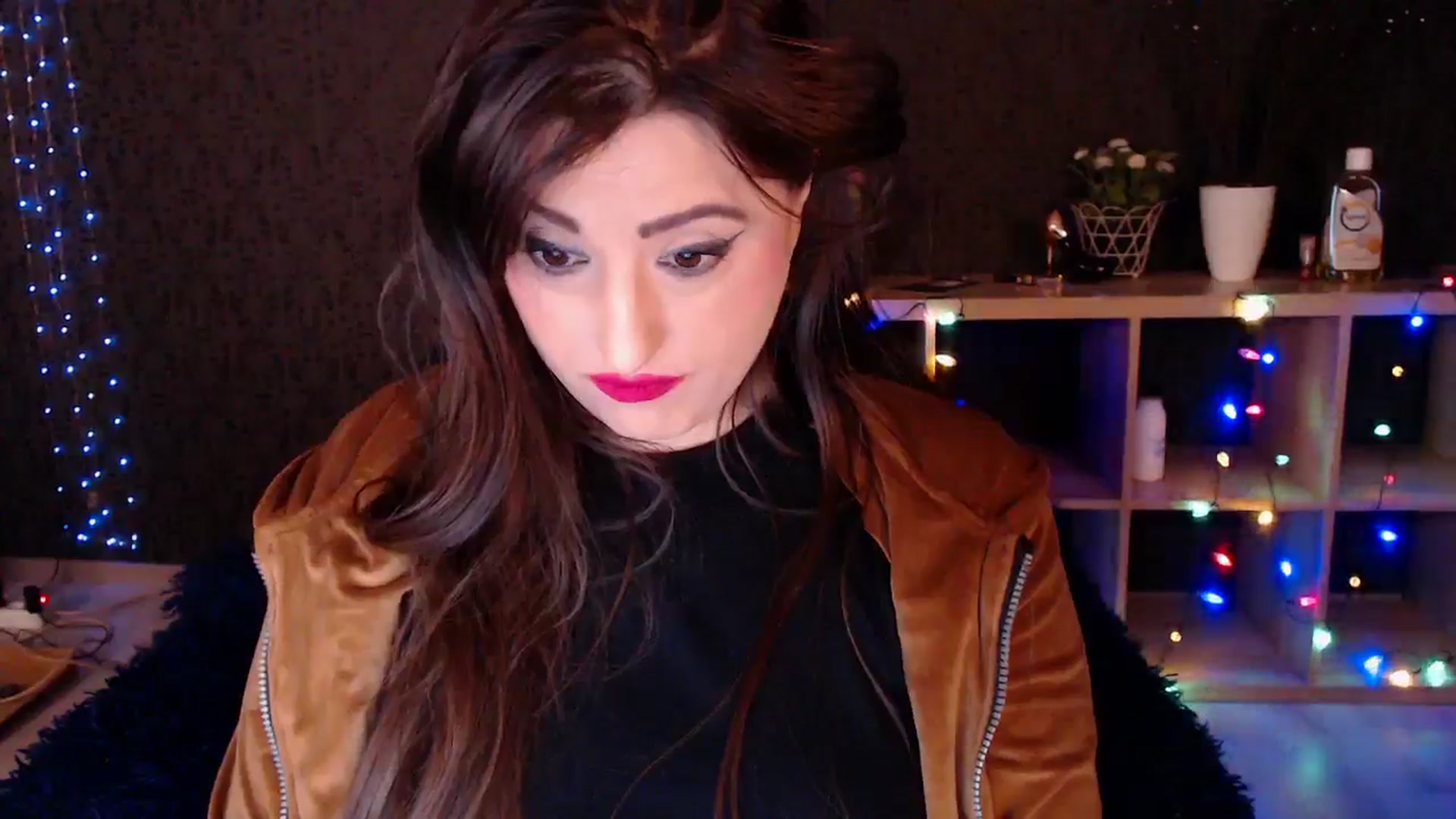 Gallery image thumbnail from HotRebbecca's myfreecams stream on, 01/21/2025, 03:35 image 14 of 20